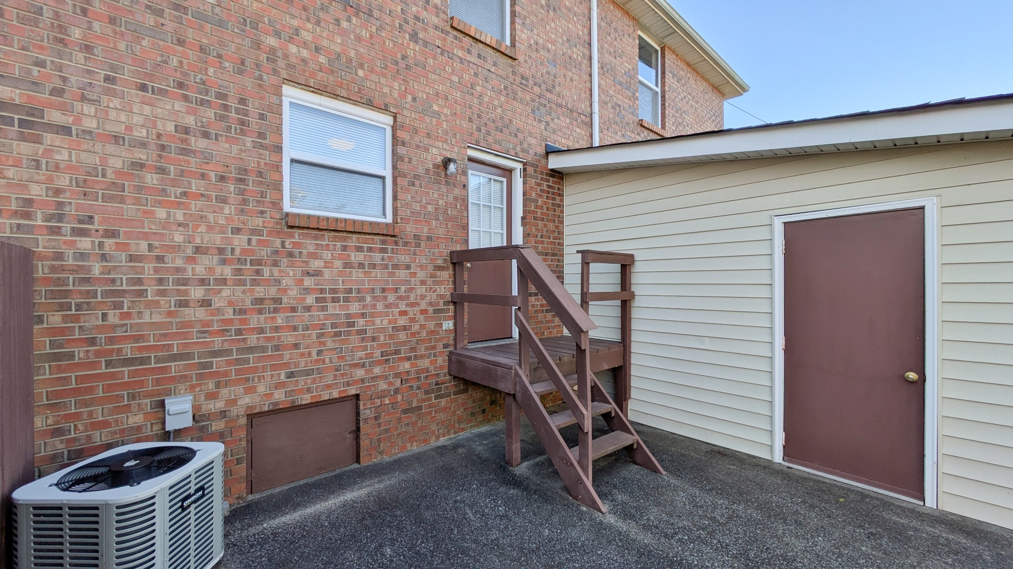 1531 E Knollwood Cir Property Photo 18