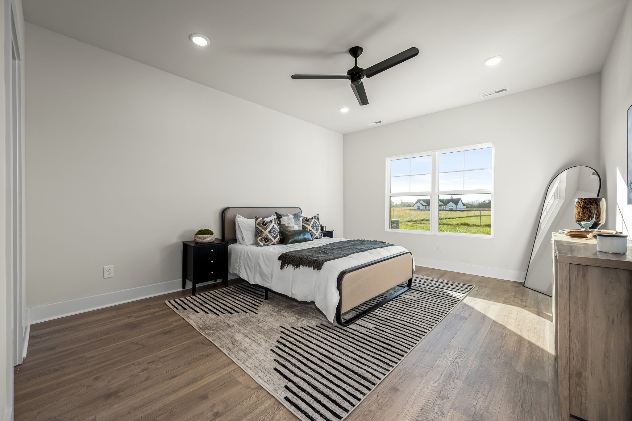 10112 Whitehorn Ln Property Photo 13