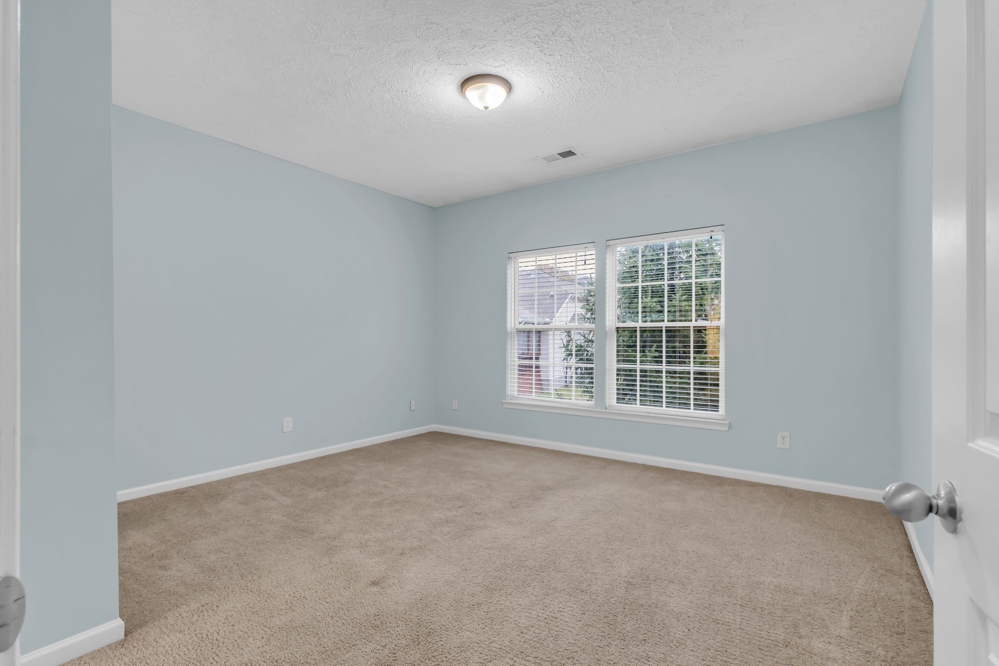 1264 W Running Brook Rd Property Photo 16