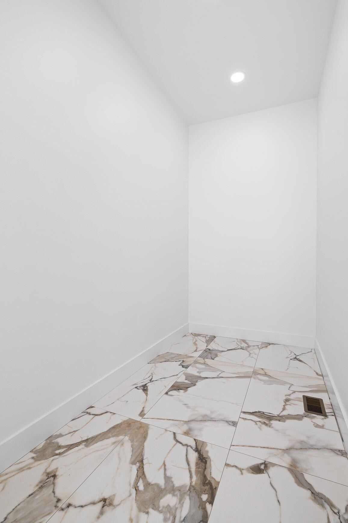 2209 Peterson Drive Property Photo 37