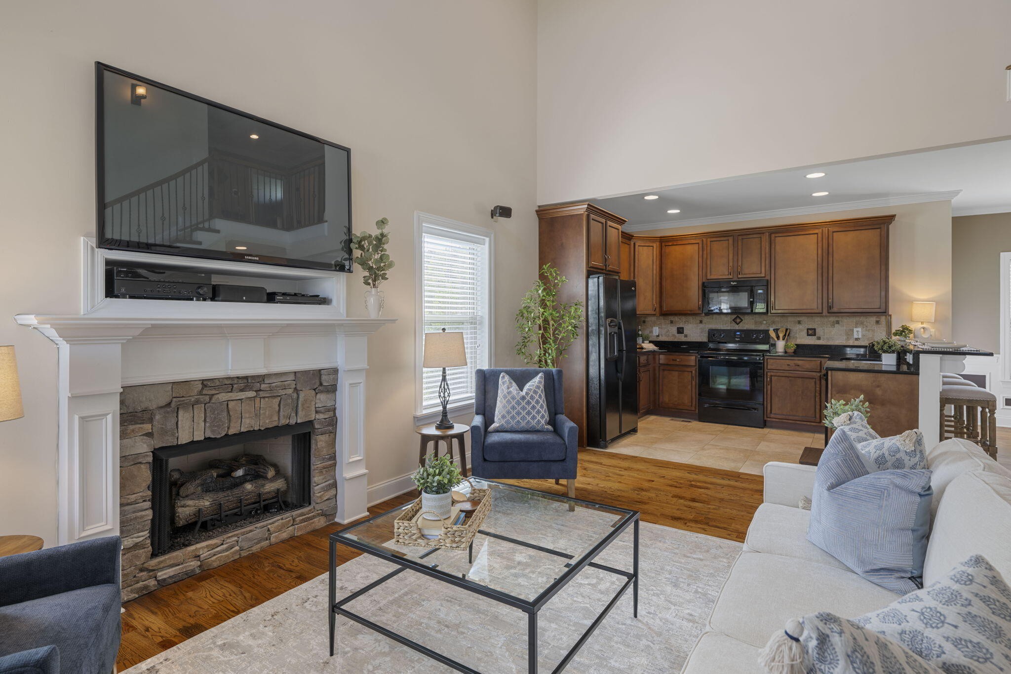 8524 Fenwick Drive Property Photo 6