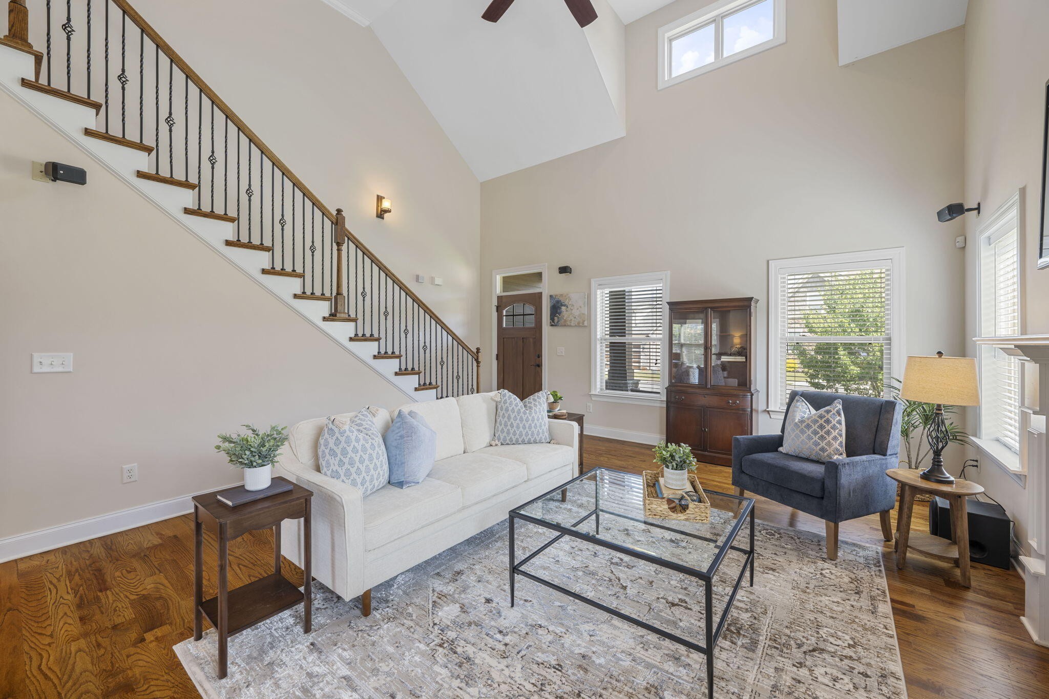 8524 Fenwick Drive Property Photo 8