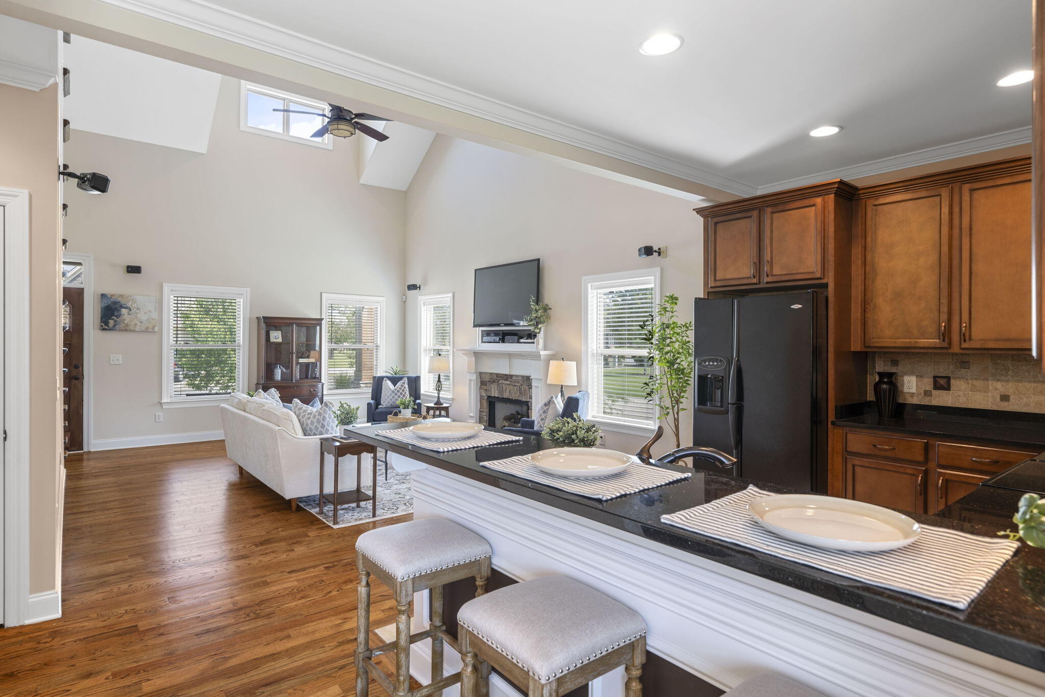 8524 Fenwick Drive Property Photo 14