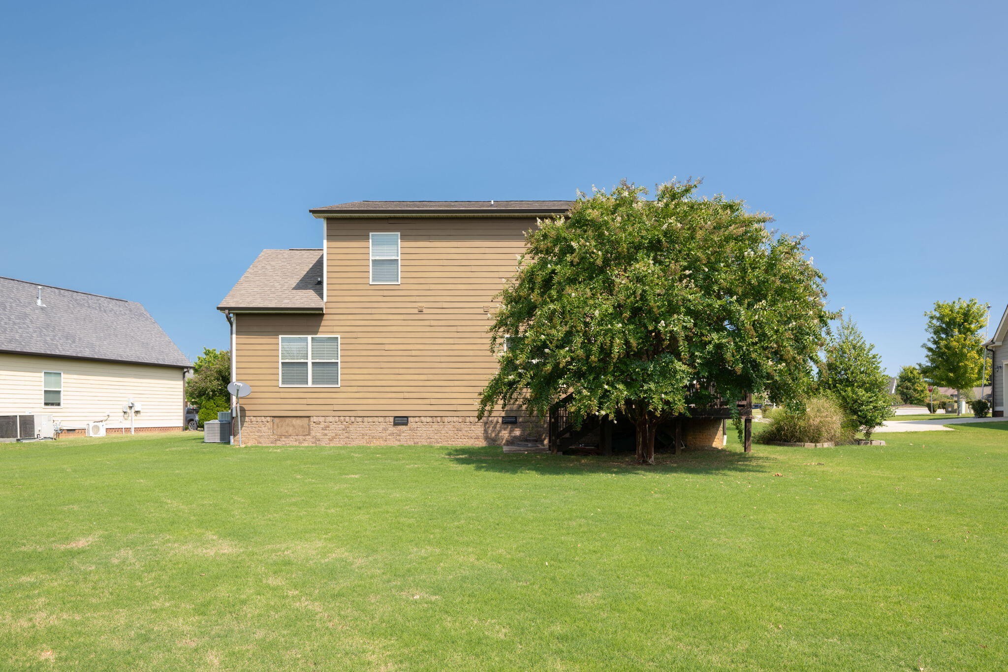 8524 Fenwick Drive Property Photo 45