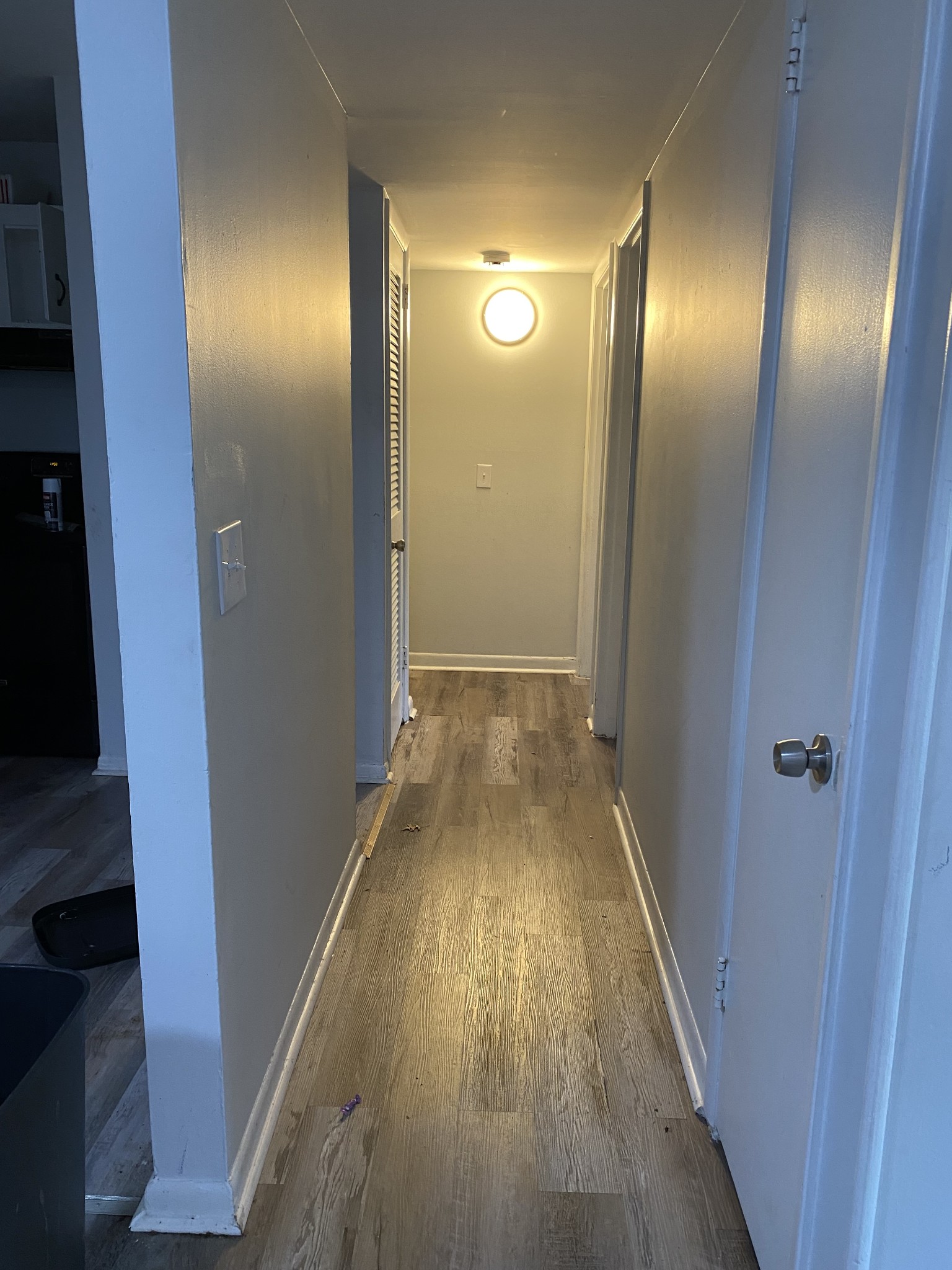 555 N Dupont Ave Property Photo 16