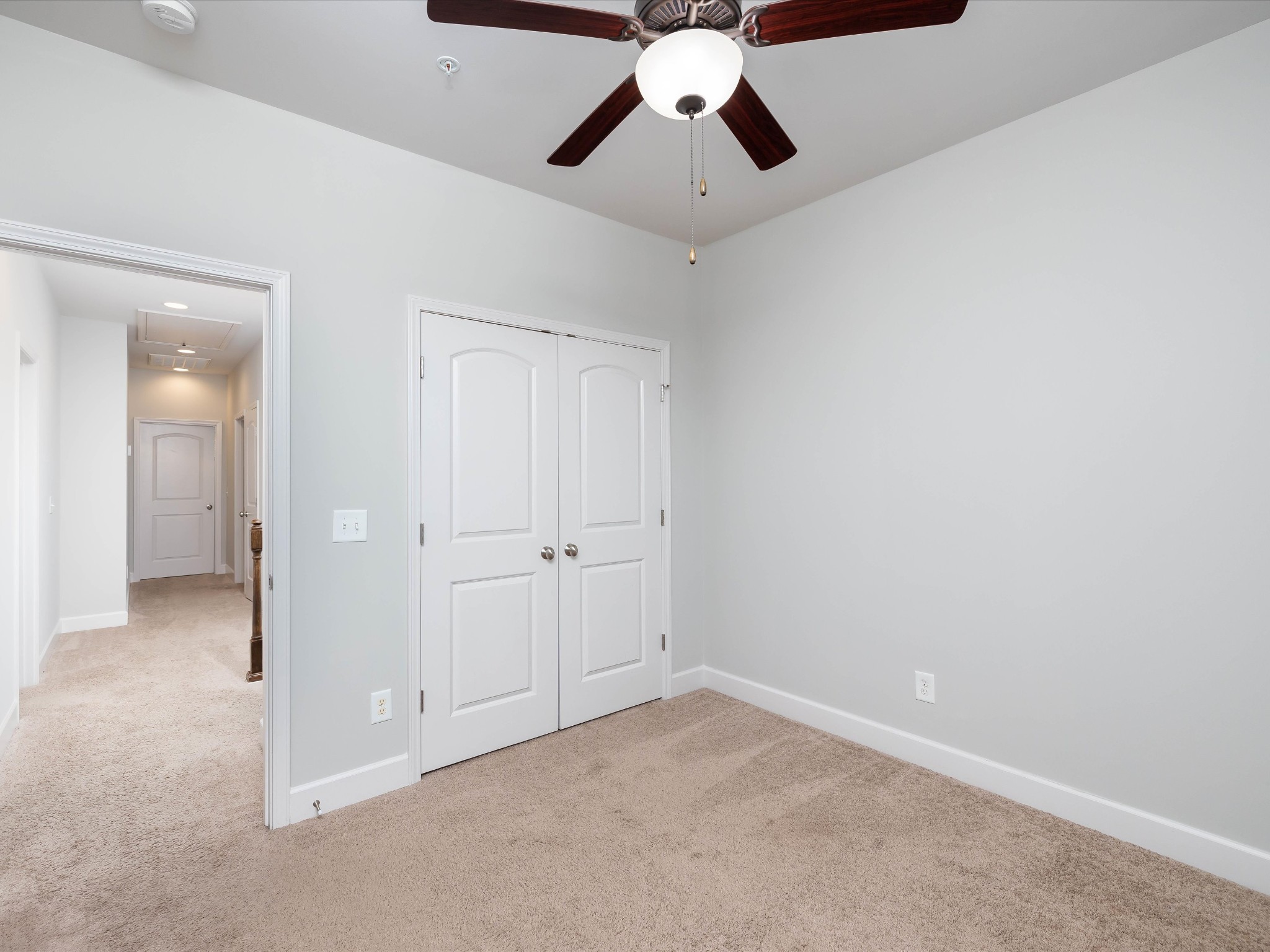 1414 Channing Dr Property Photo 15