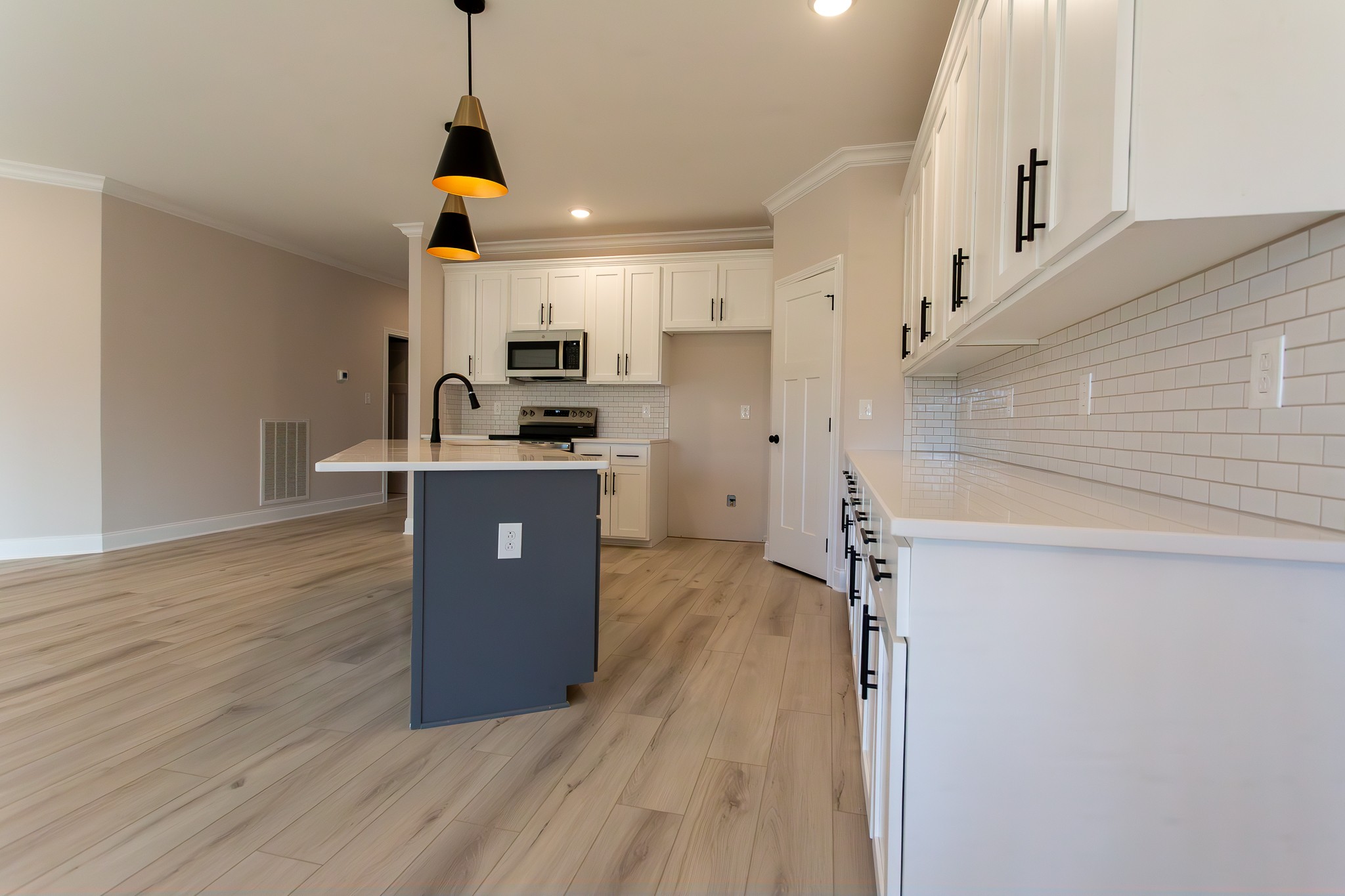 1038 Cherry Blossom Ln Property Photo 9