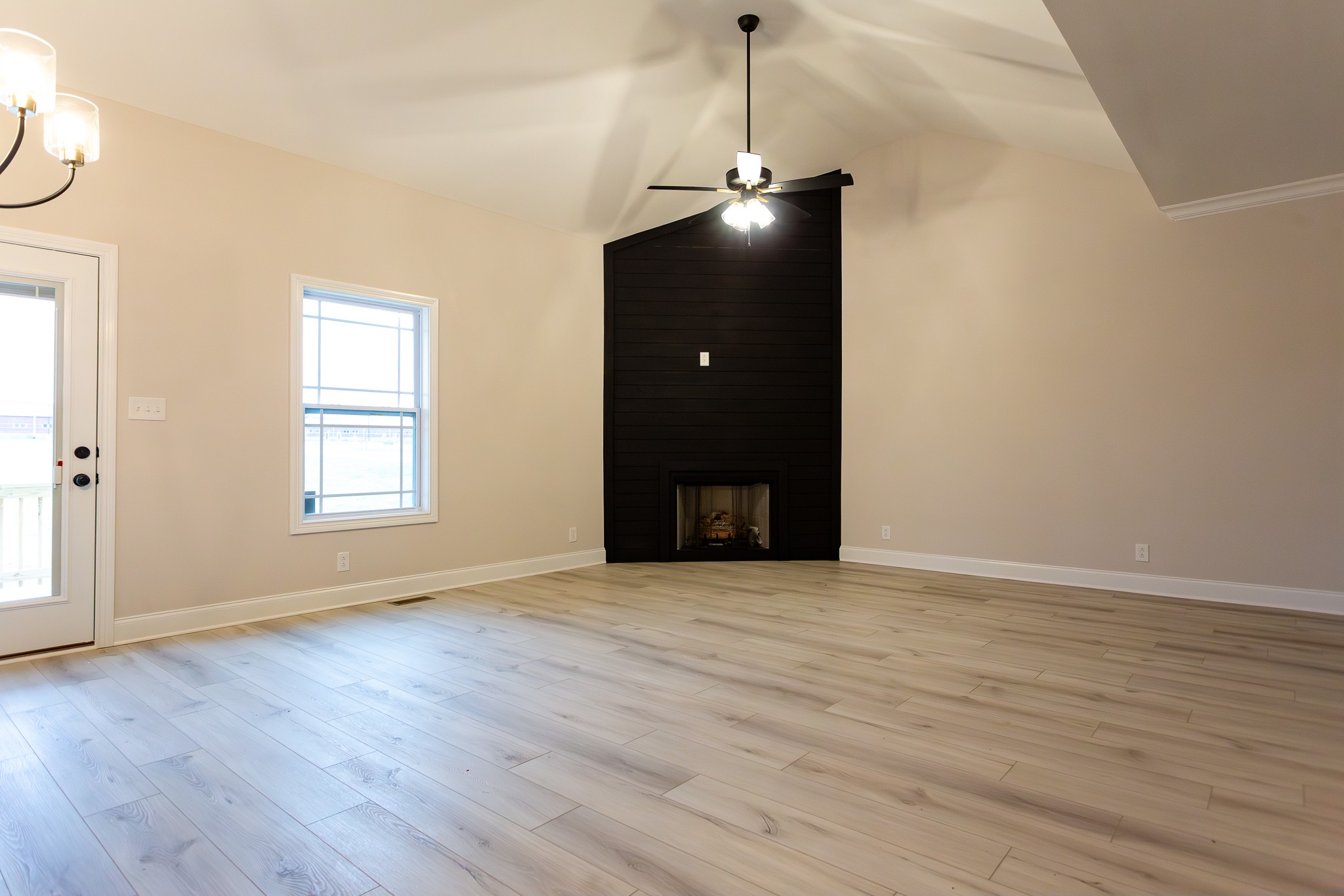 1038 Cherry Blossom Ln Property Photo 11