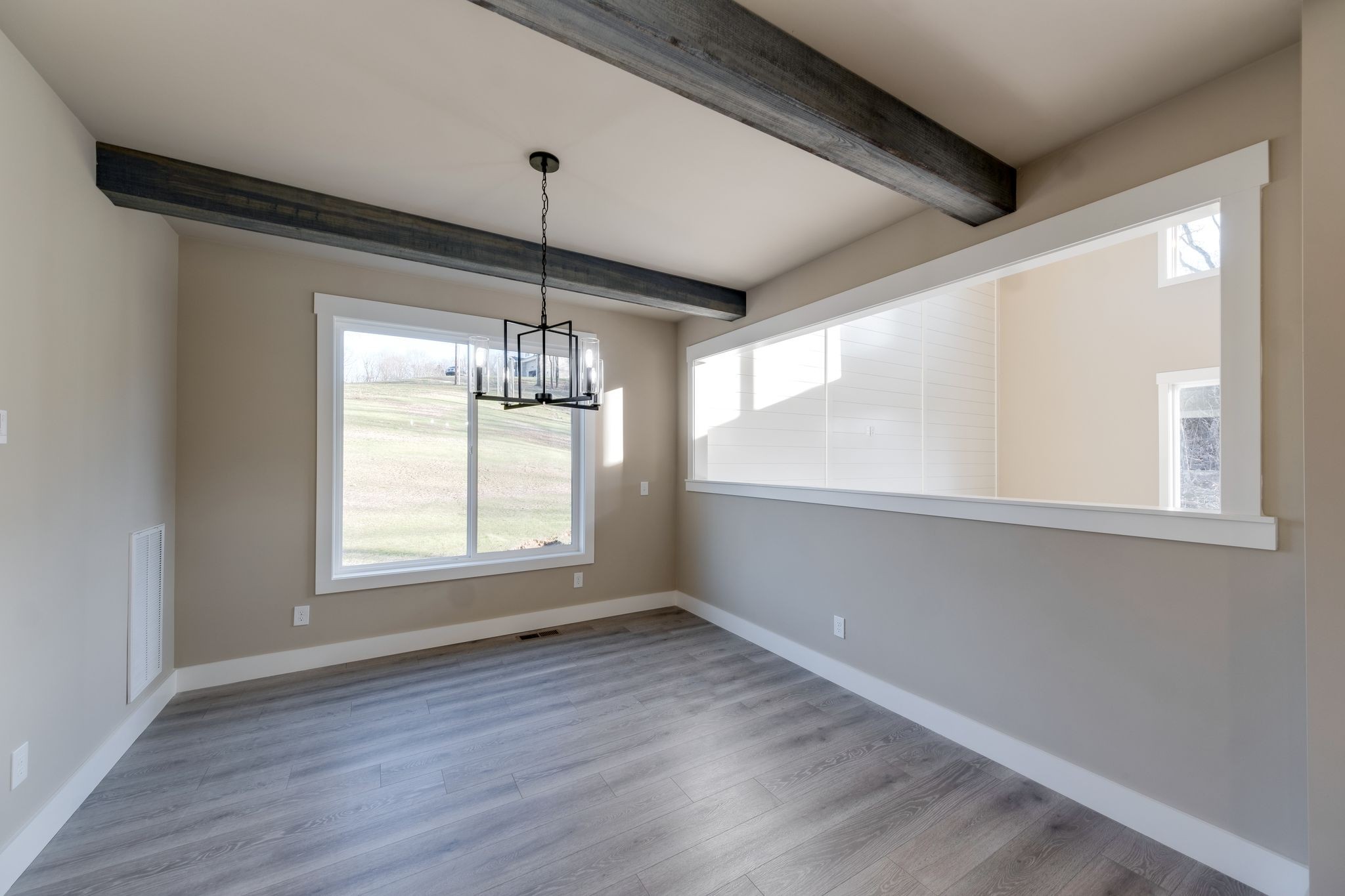 4275 Moore Ln Property Photo 17