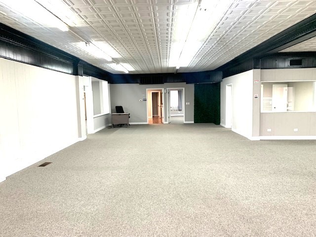 912 N Main St Property Photo 16
