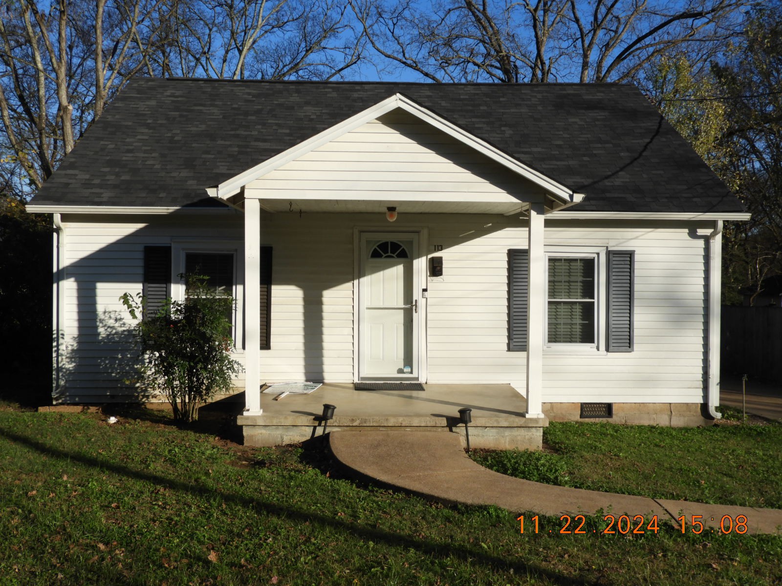 113 N Ingram St Property Photo 4
