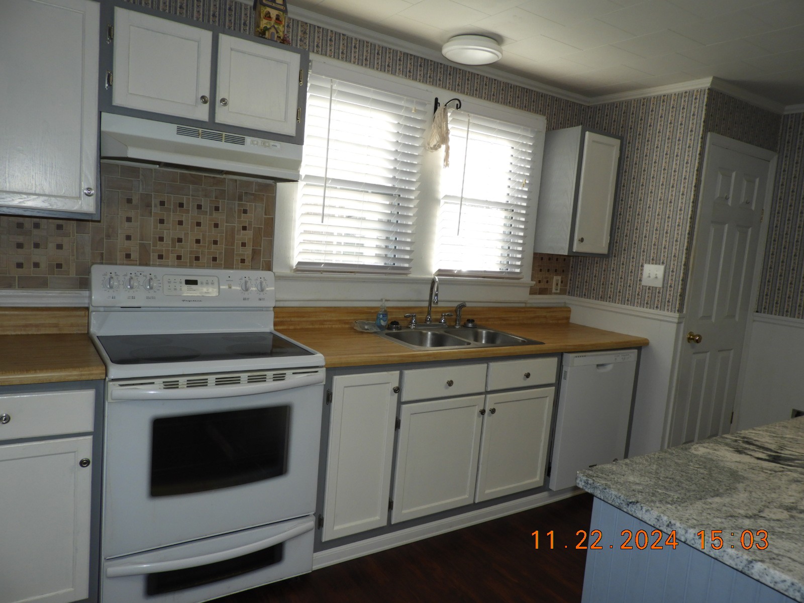 113 N Ingram St Property Photo 15