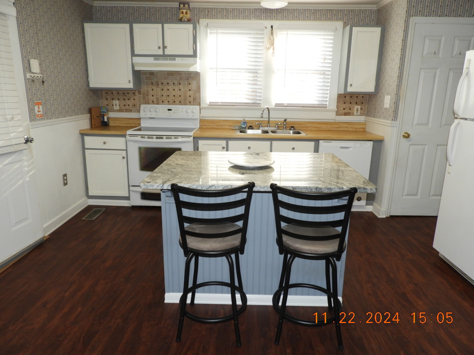 113 N Ingram St Property Photo 16