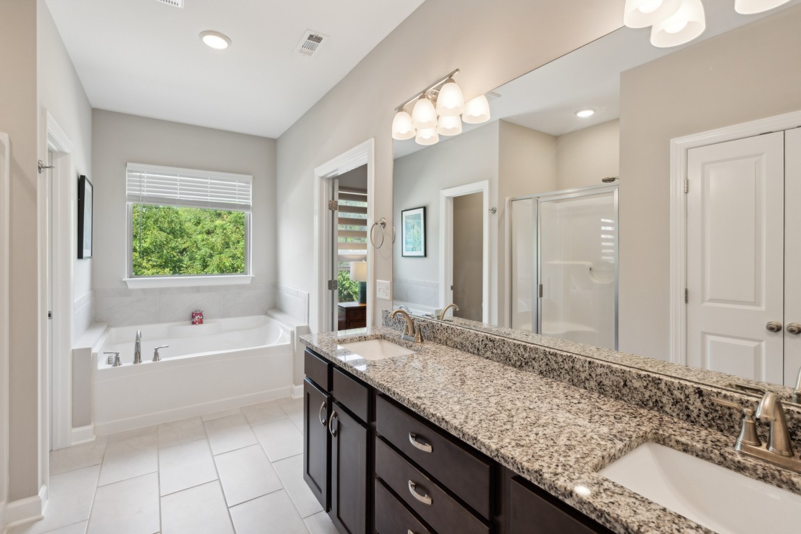1140 Cavaletti Cir Property Photo 13