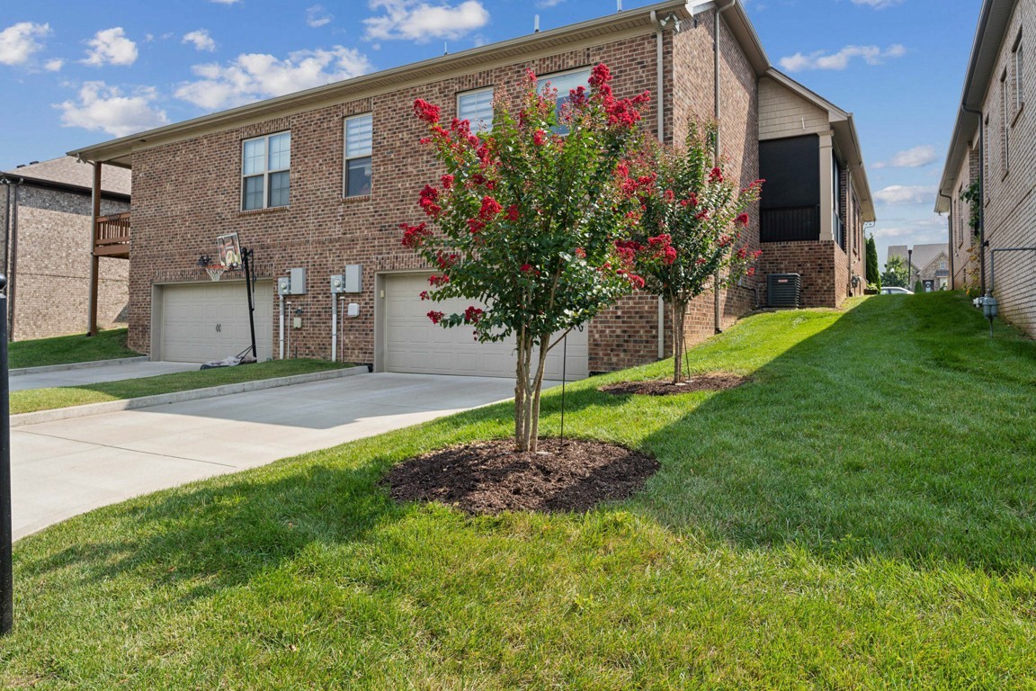 1140 Cavaletti Cir Property Photo 22