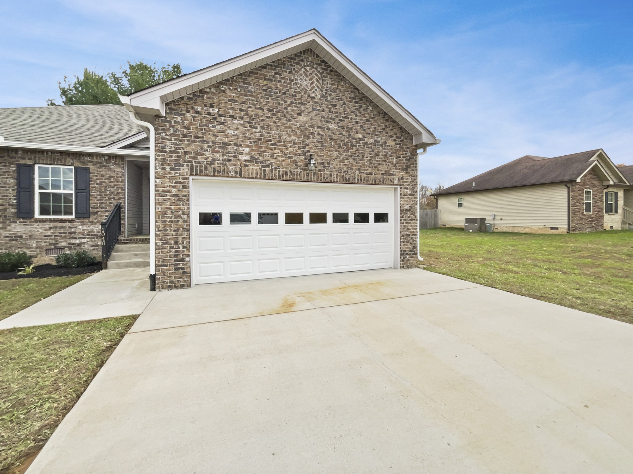 1040 Bonnie Ln Property Photo 9