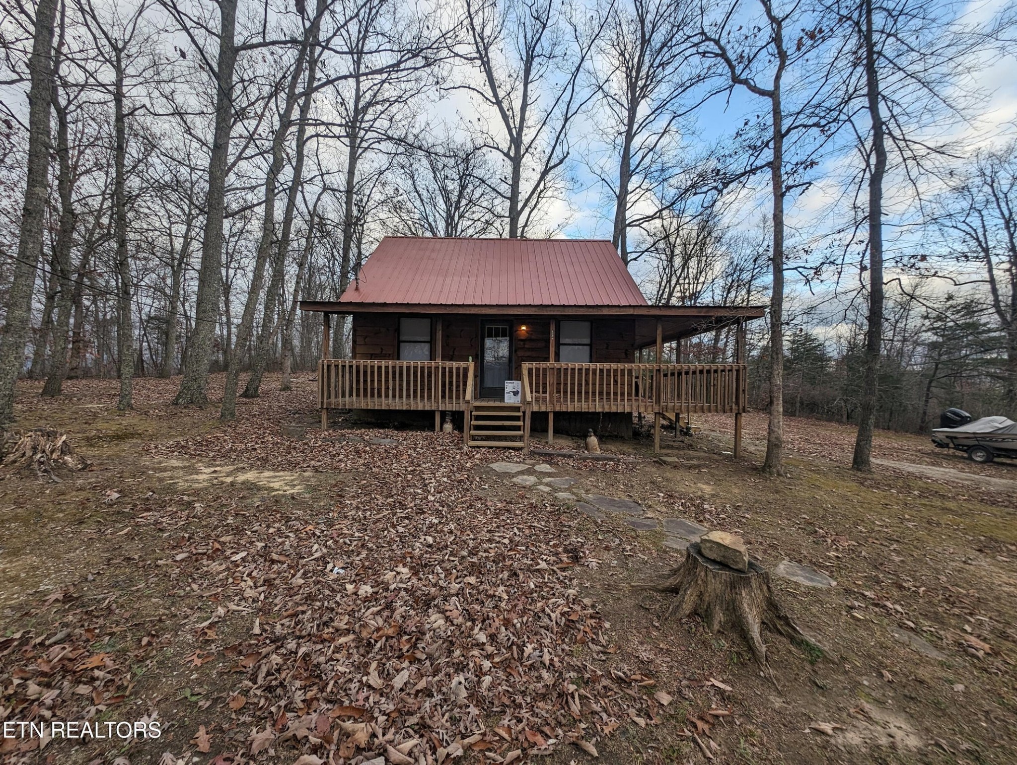 4385 Round Mountain Rd Property Photo 3