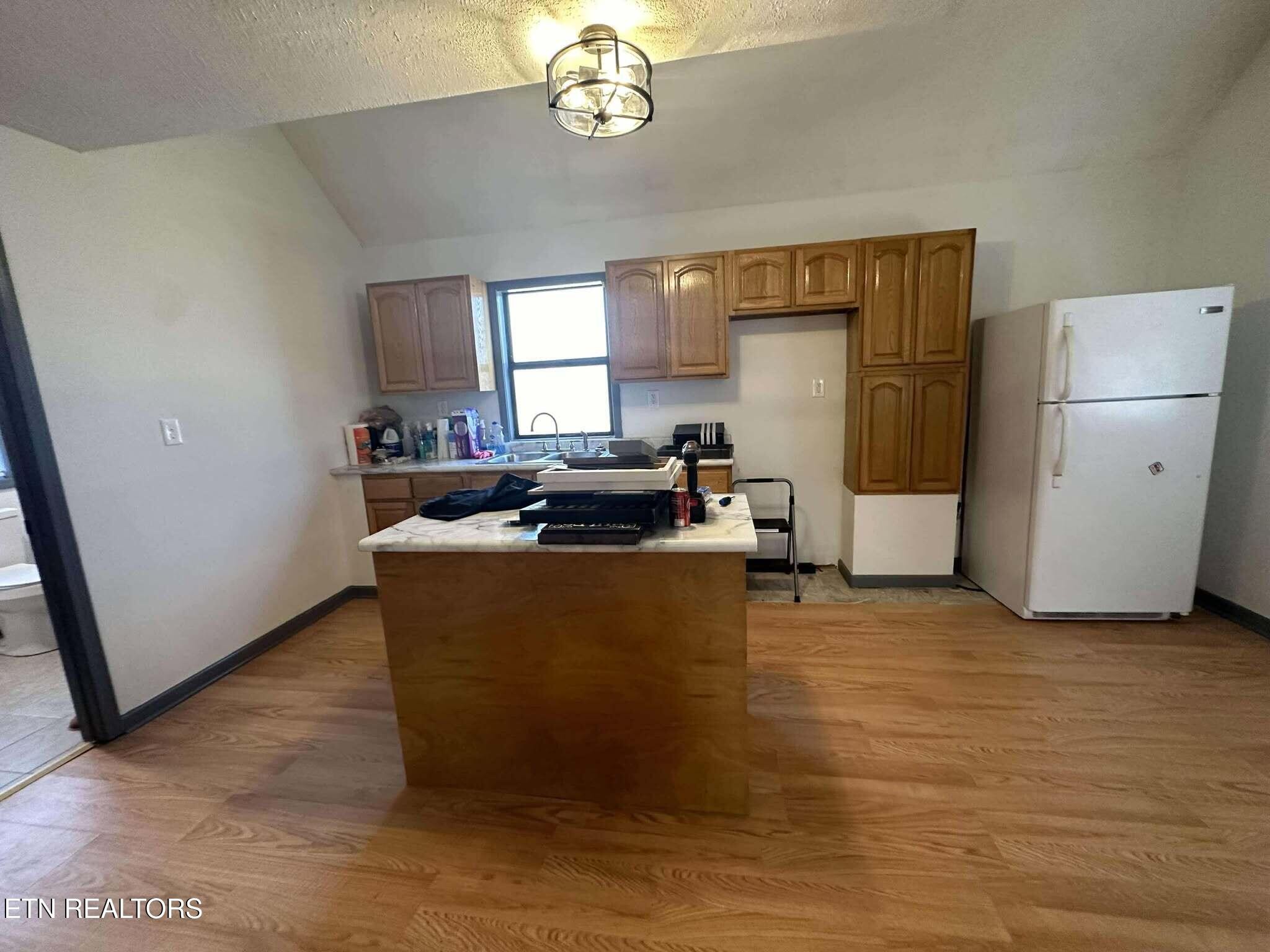 4385 Round Mountain Rd Property Photo 21