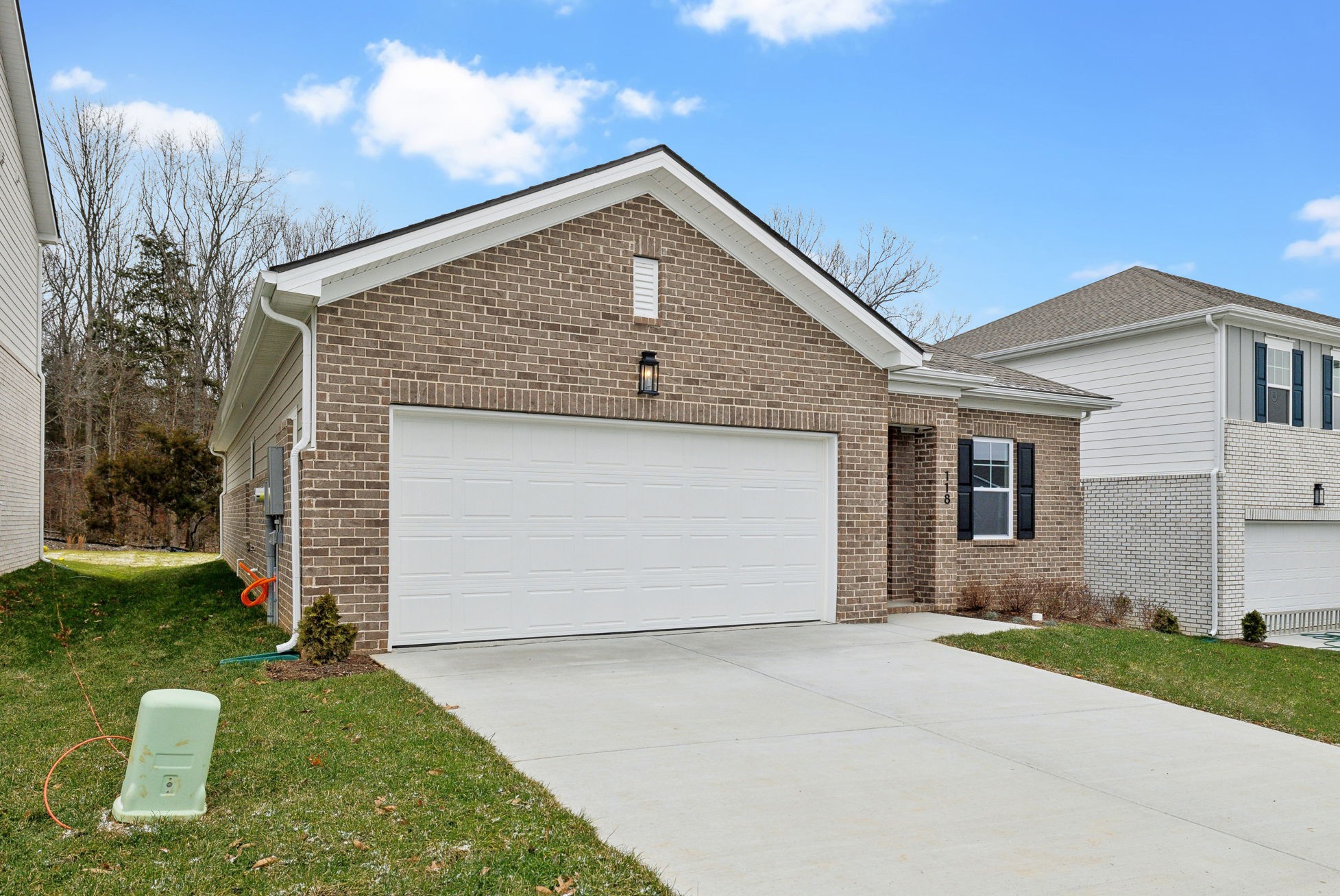 118 Cades Bluff Property Photo 2