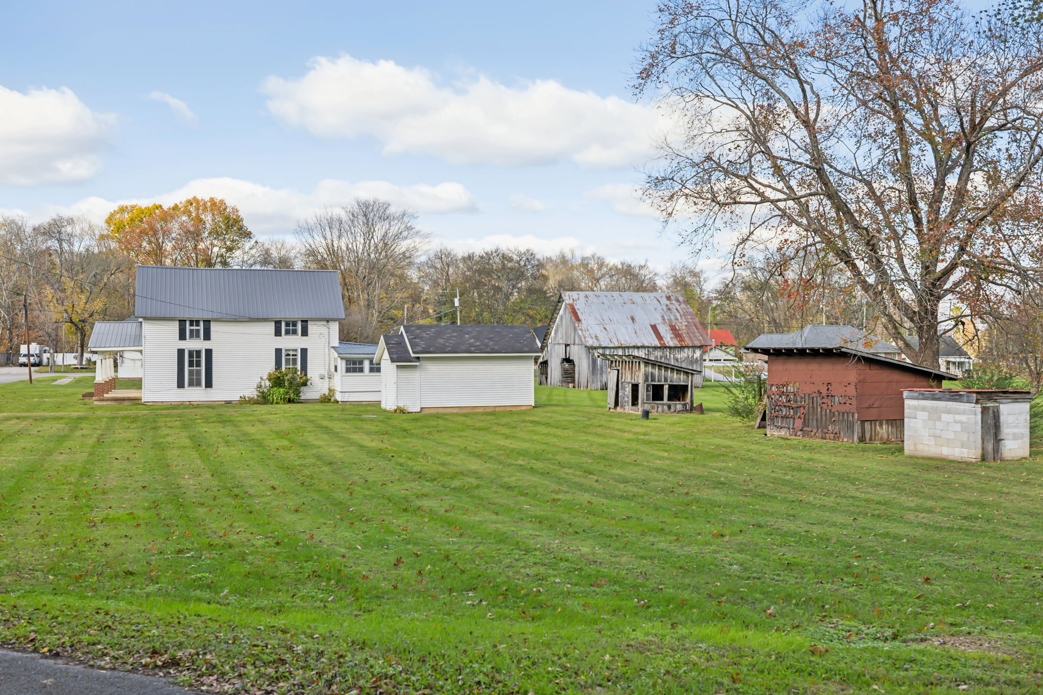 4103 Hampshire Pike Property Photo 8