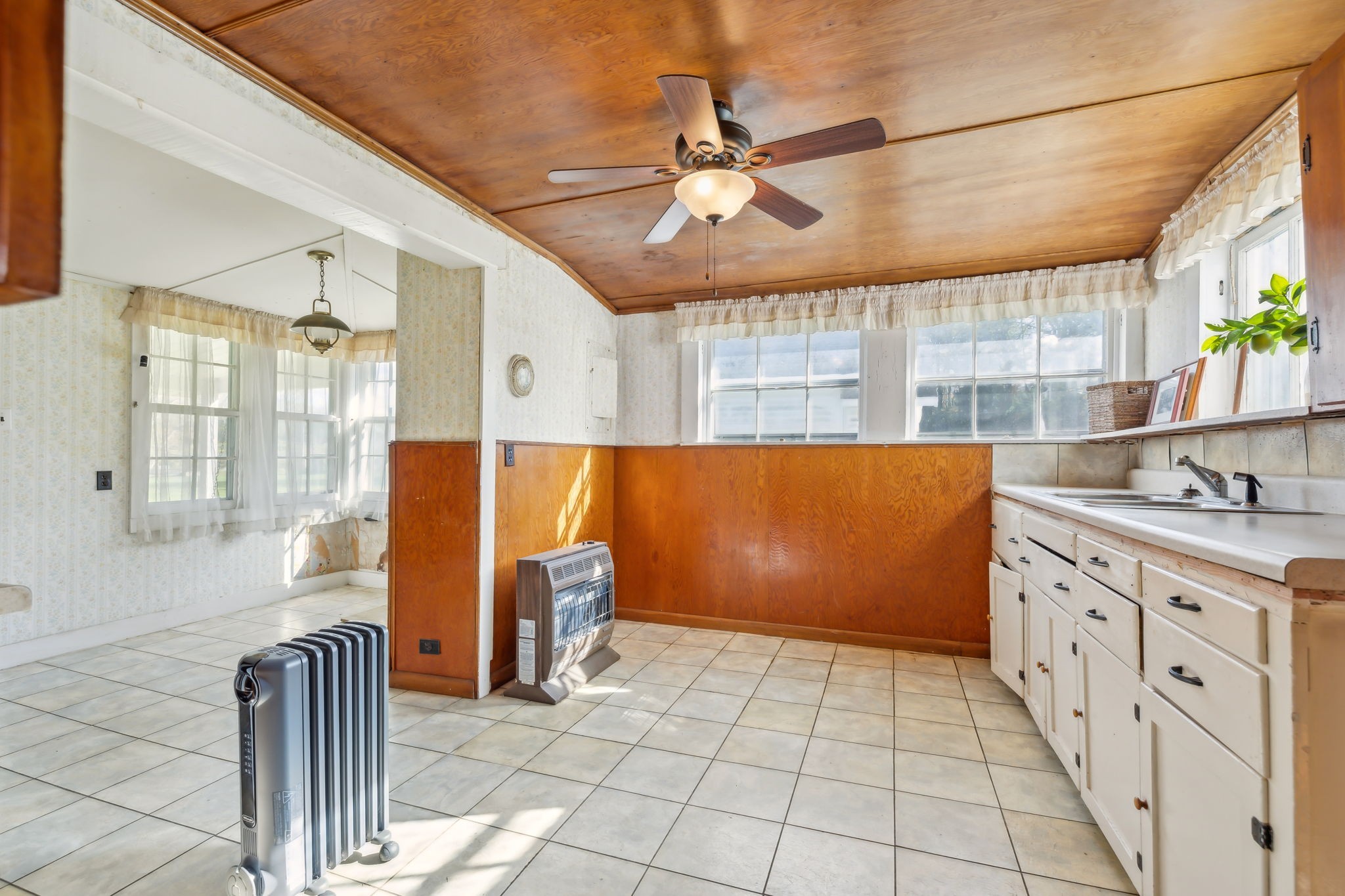 4103 Hampshire Pike Property Photo 16