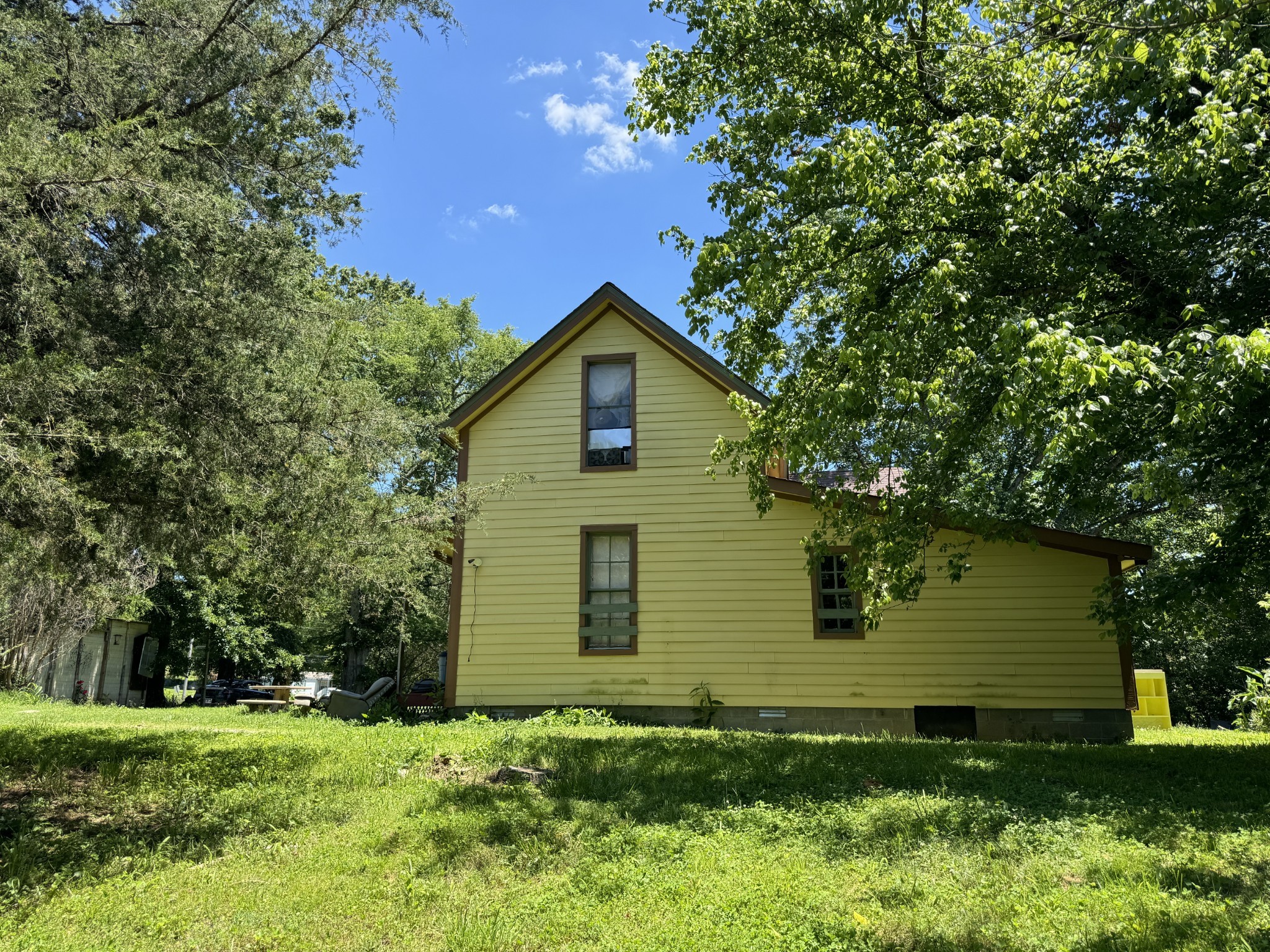 2342 Valley Creek Rd Property Photo 15