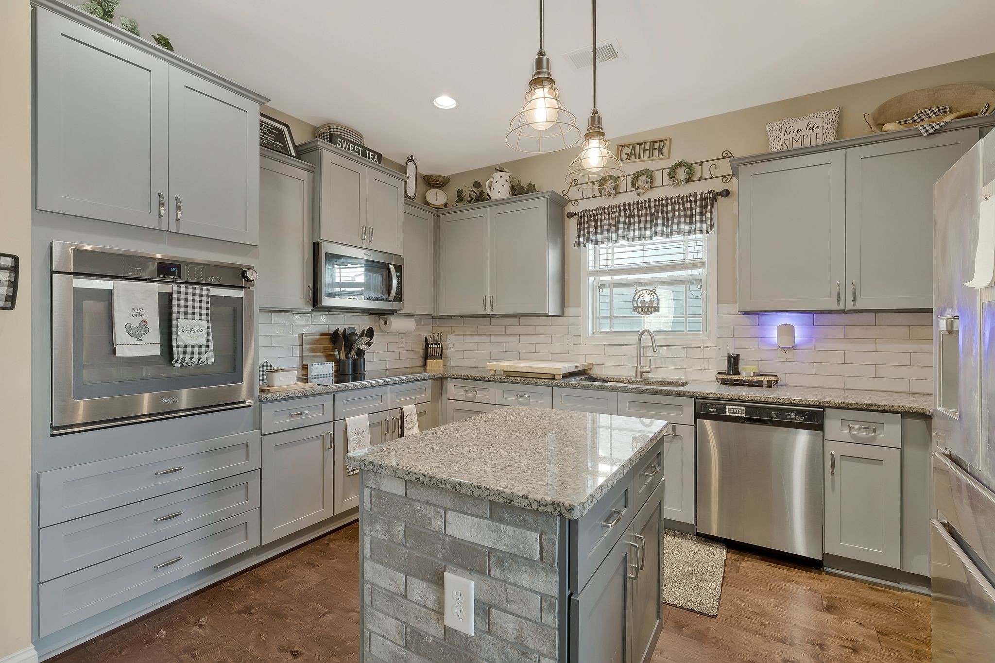 2823 Cason Ln Property Photo 13