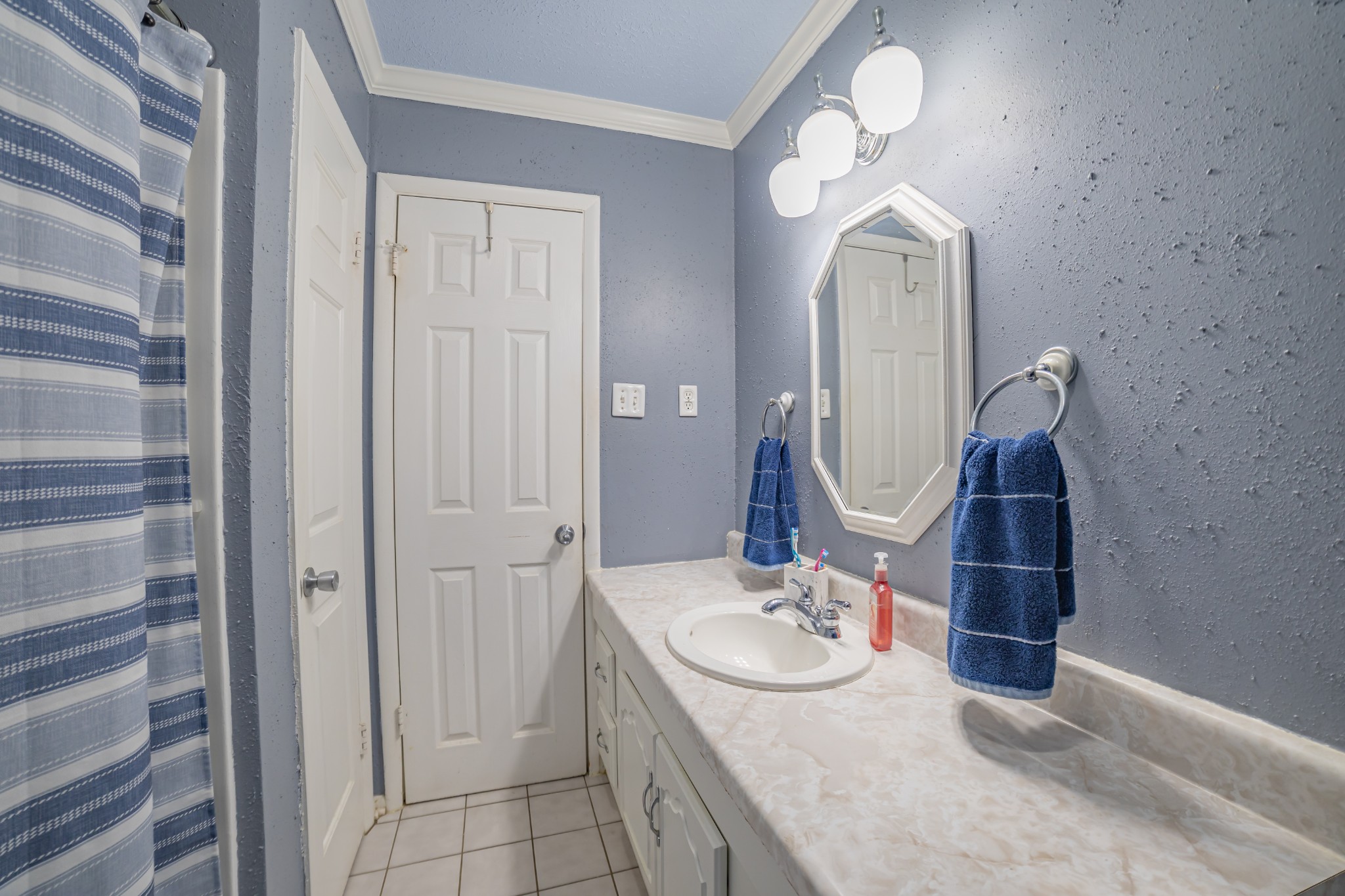 17 Hodge Ln Property Photo 21
