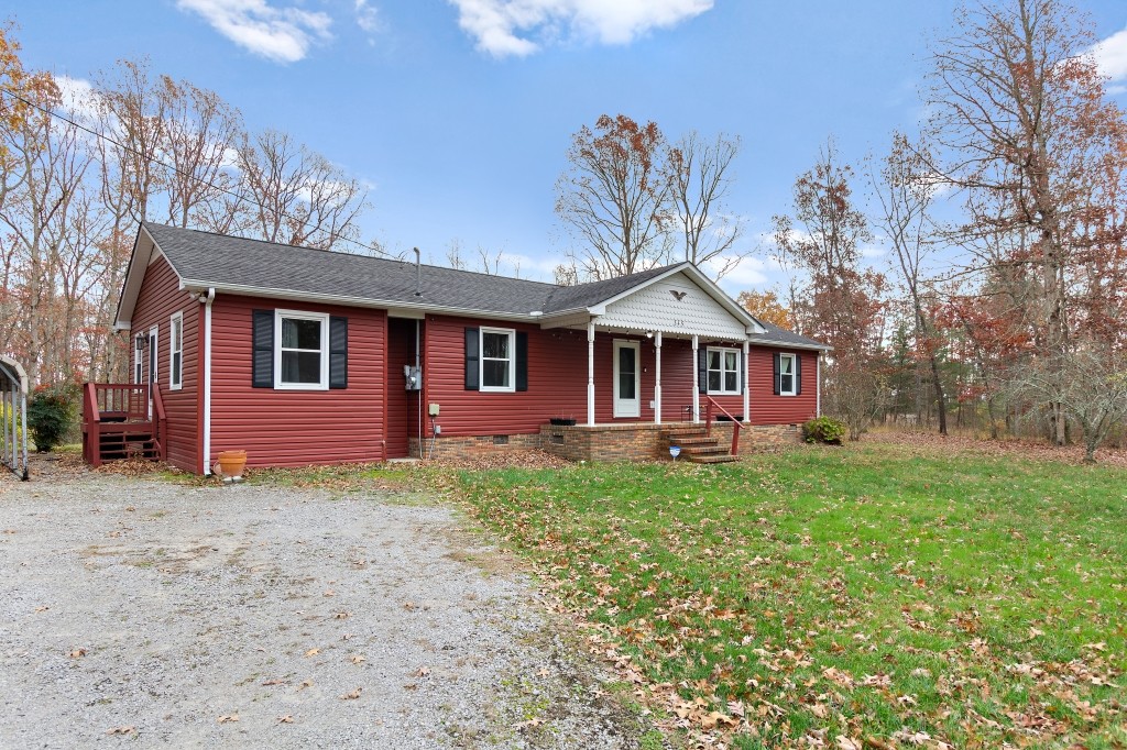 345 Eagle Nest Rd Property Photo 3