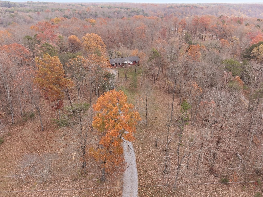345 Eagle Nest Rd Property Photo 6