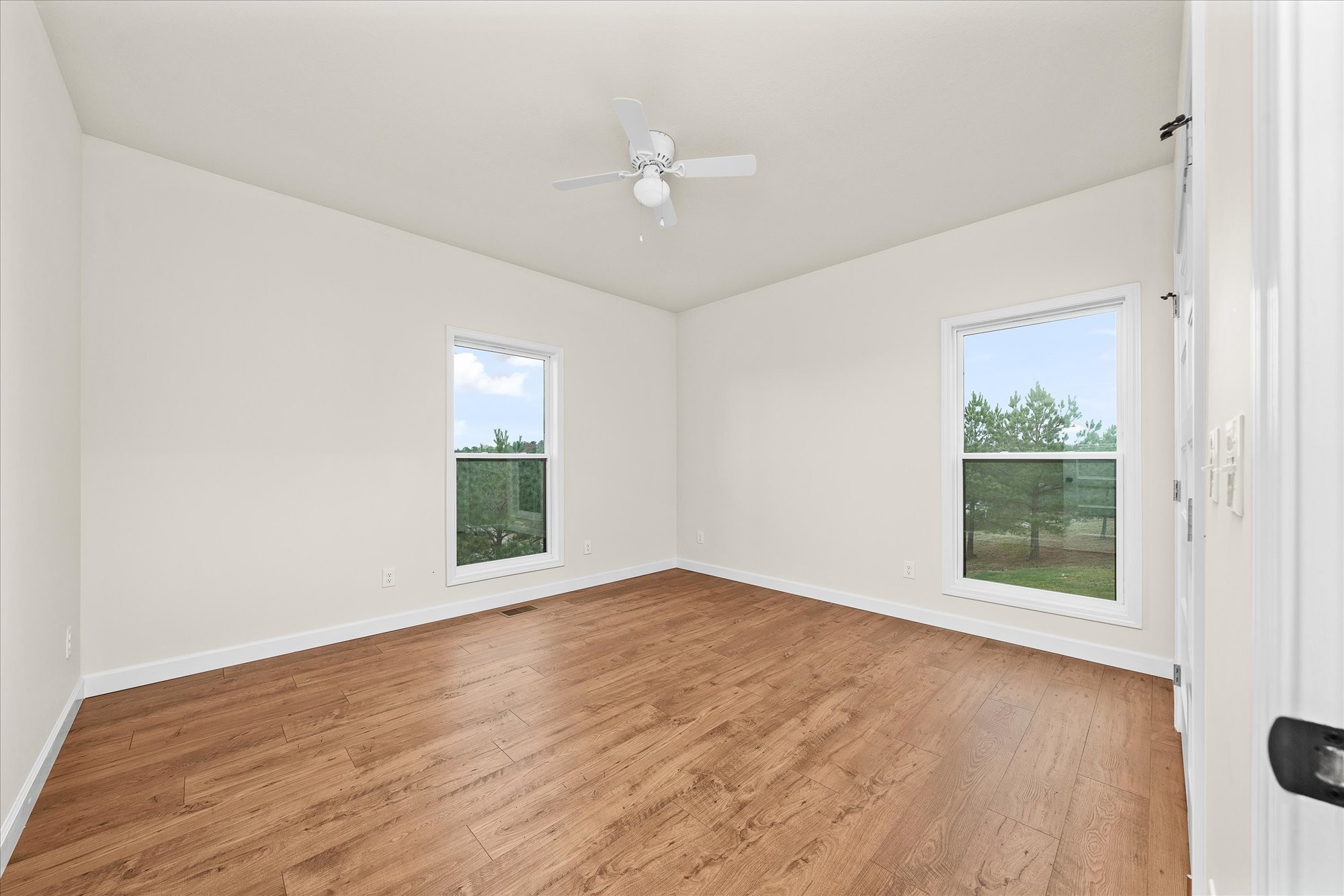 552 Vista View Pkwy Property Photo 32