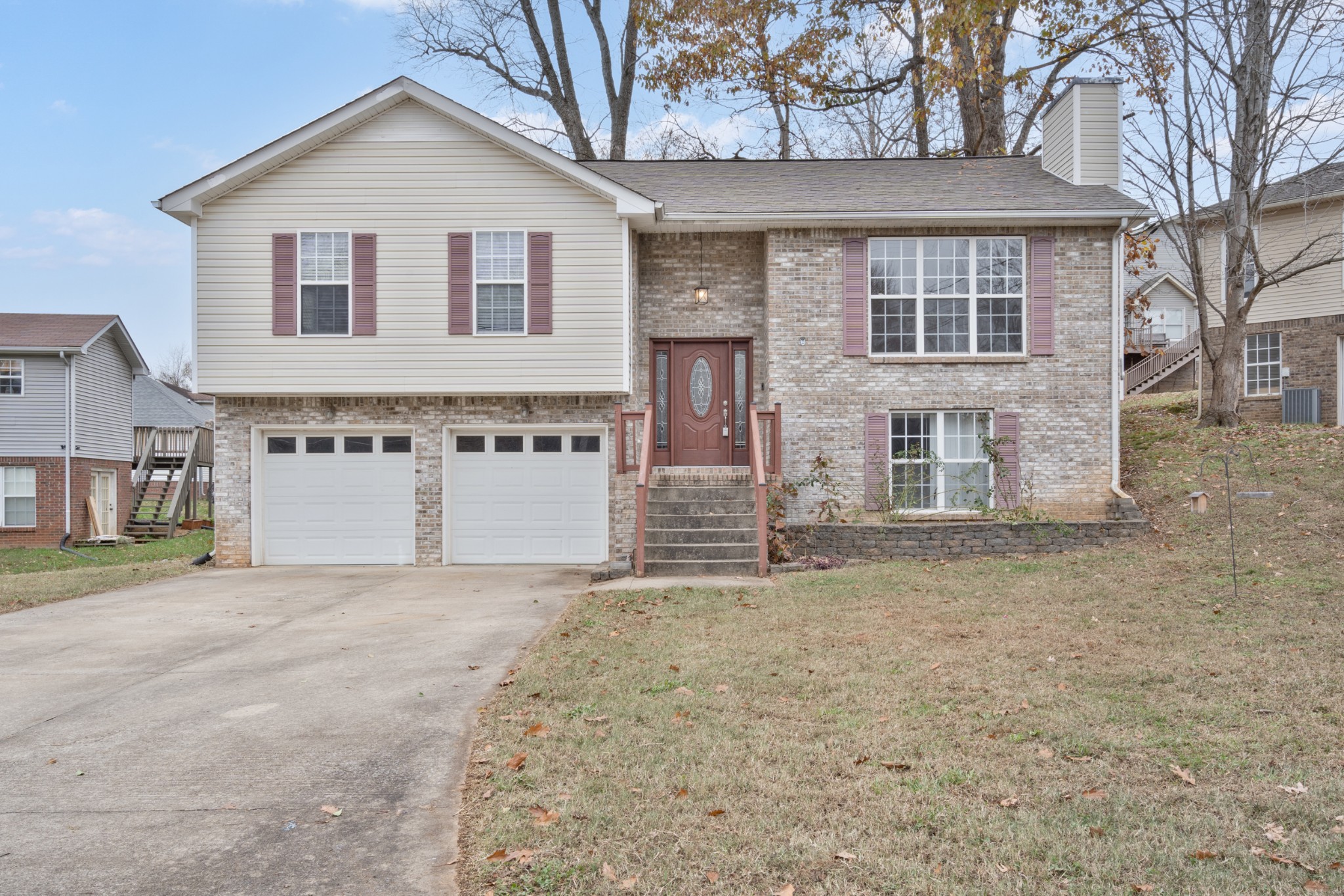 188 Whitehall Dr Property Photo 1