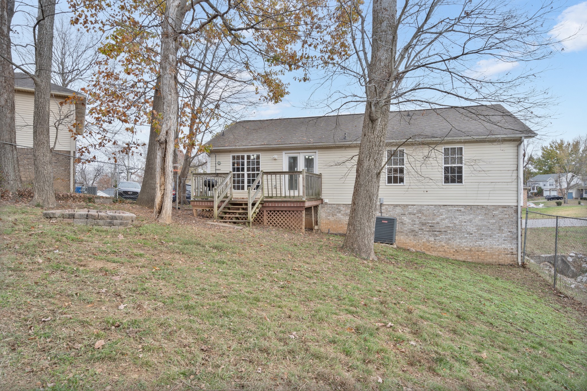 188 Whitehall Dr Property Photo 43