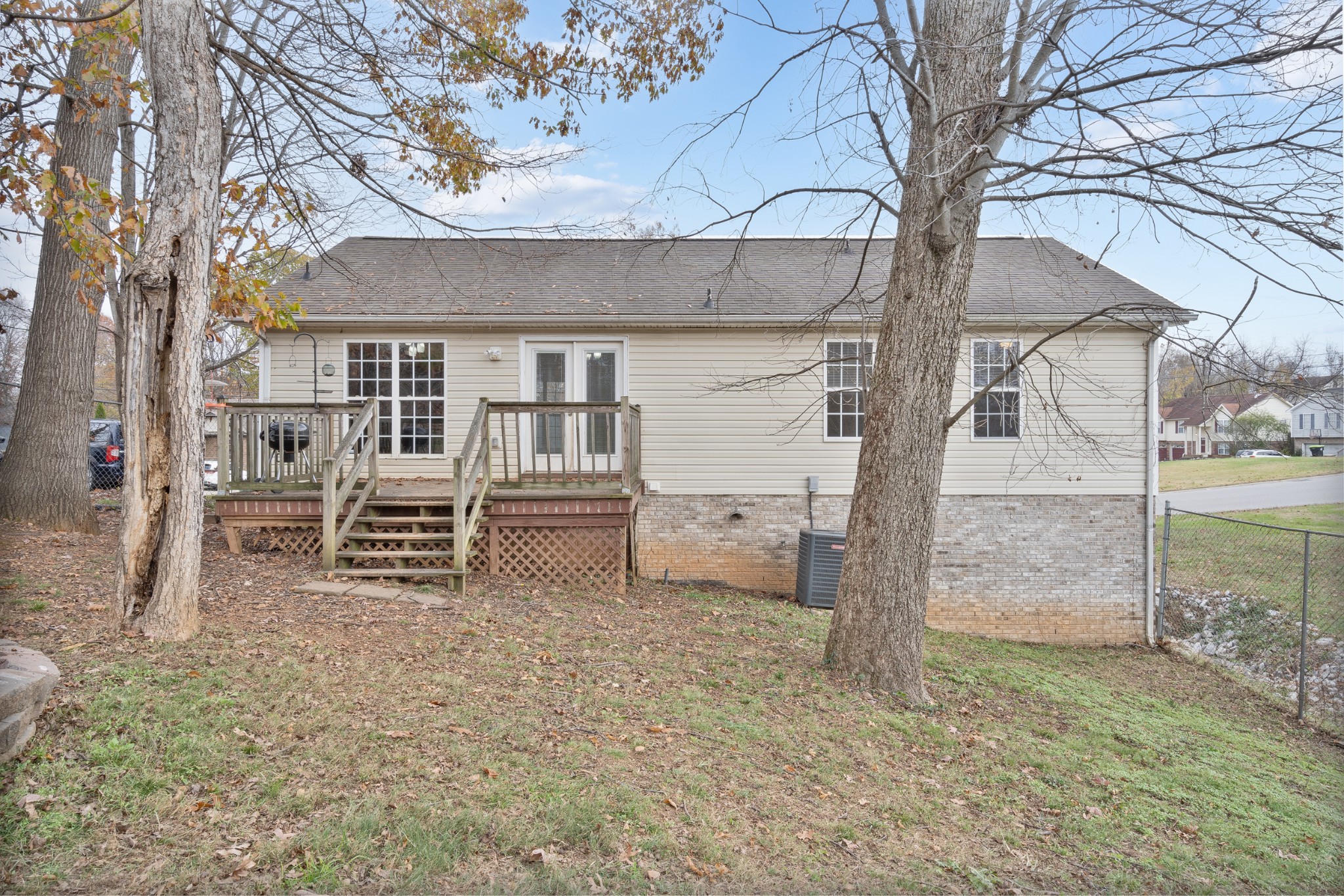 188 Whitehall Dr Property Photo 44