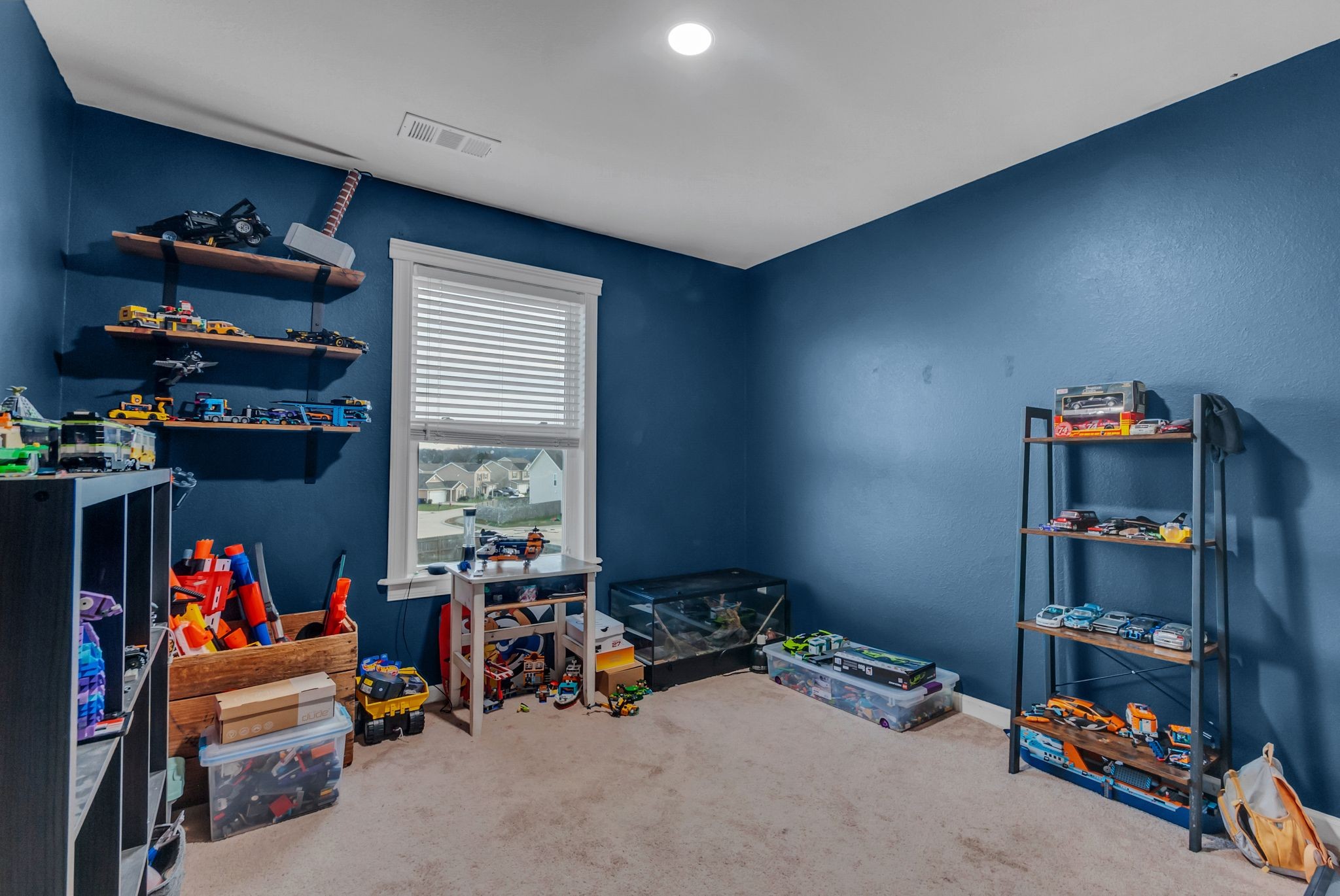 2413 Pollen Way Property Photo 21