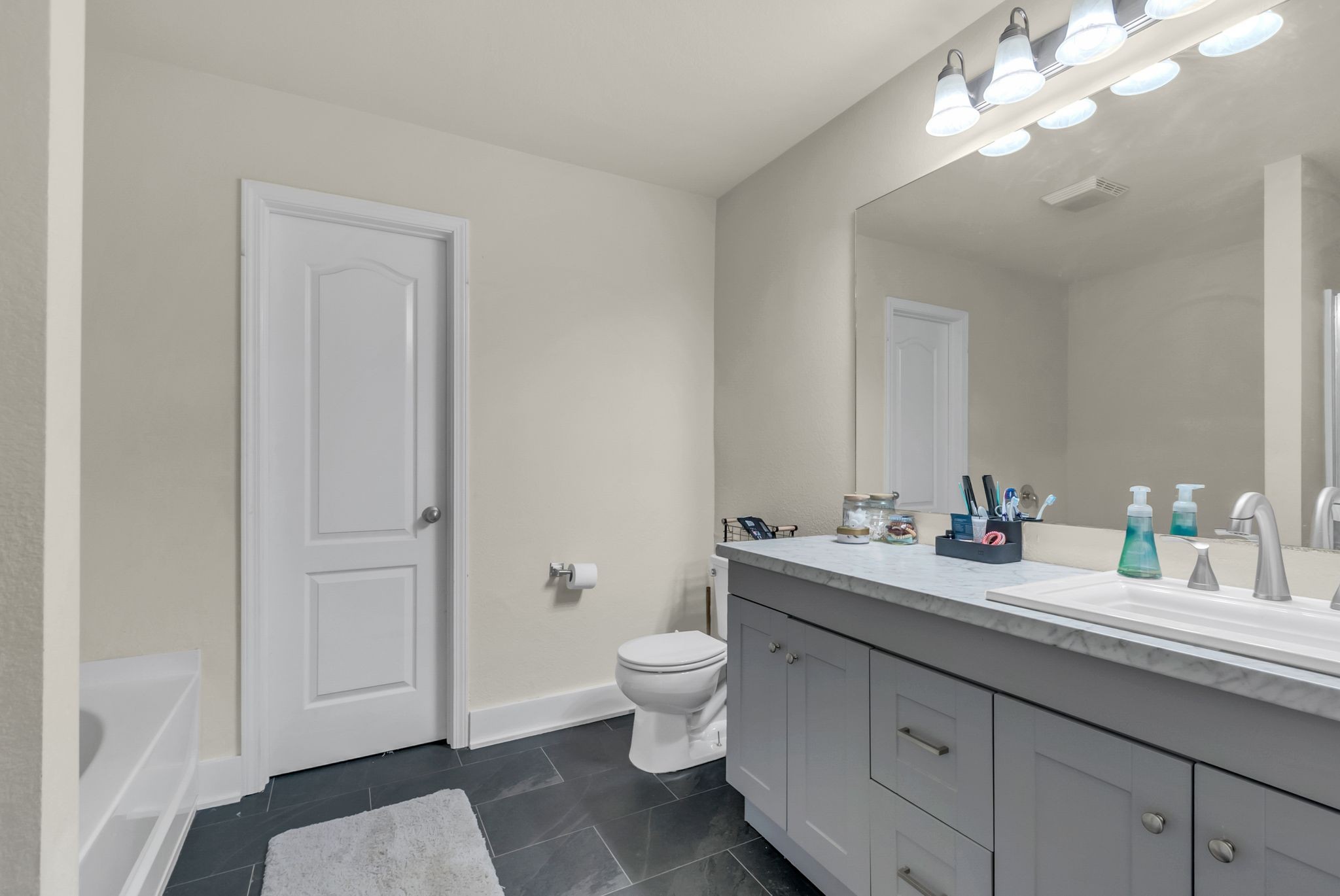 2413 Pollen Way Property Photo 25