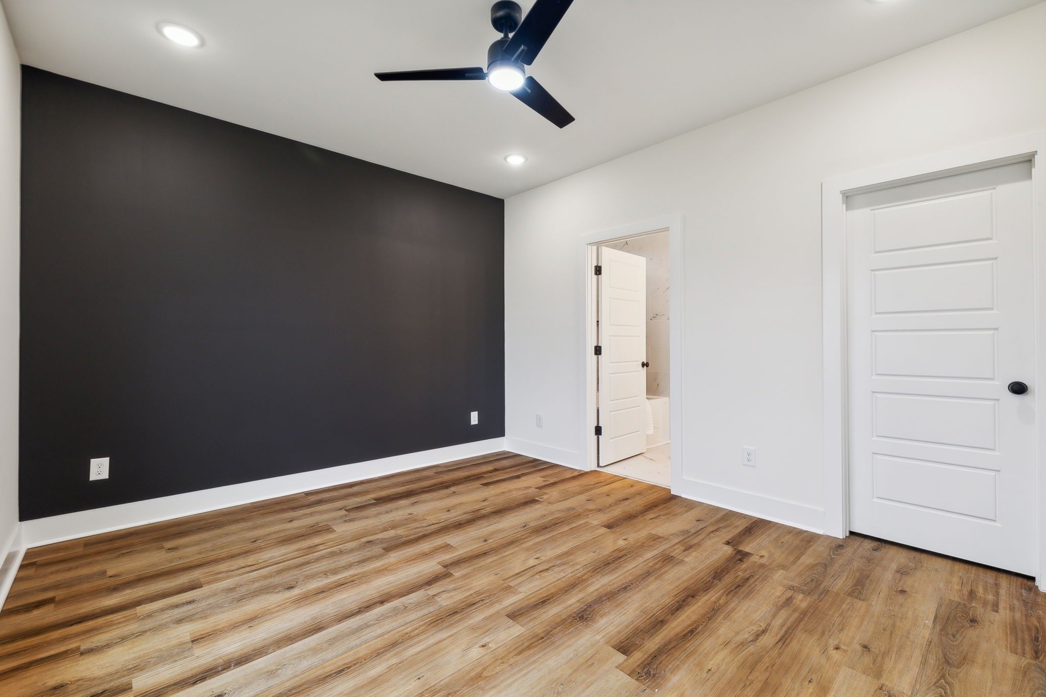 6453 Hopewell Rd Property Photo 19