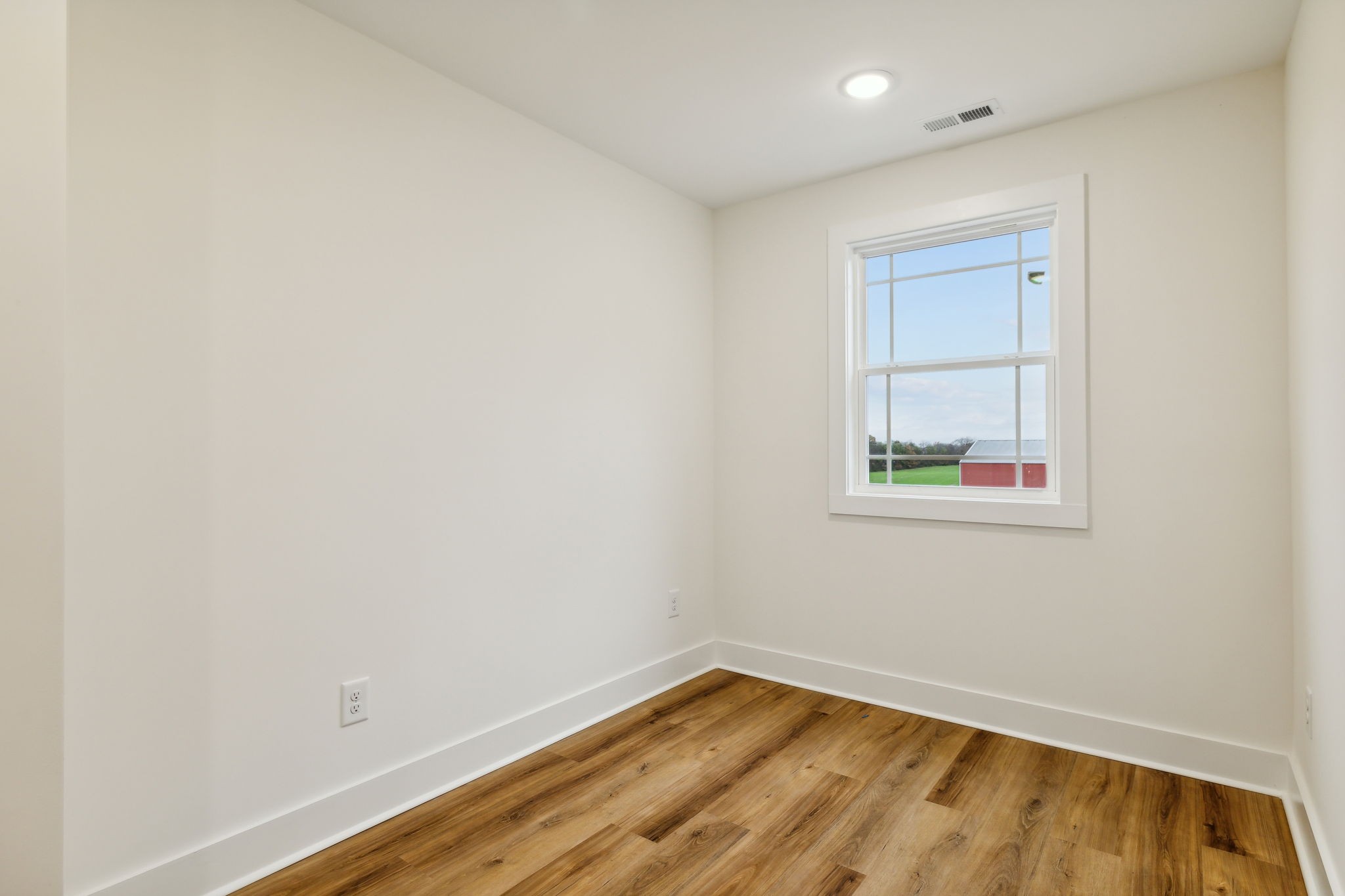 6453 Hopewell Rd Property Photo 32