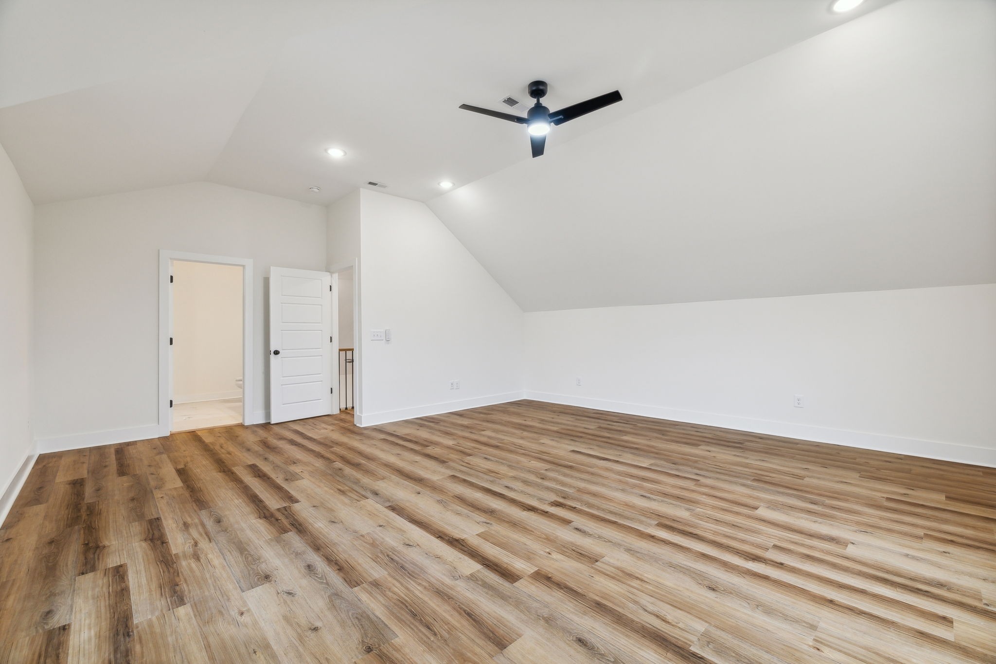 6453 Hopewell Rd Property Photo 34