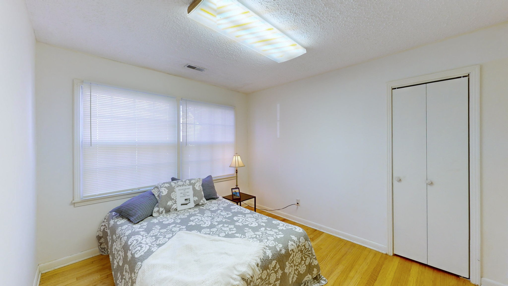 400 Edgewood Dr Property Photo 16