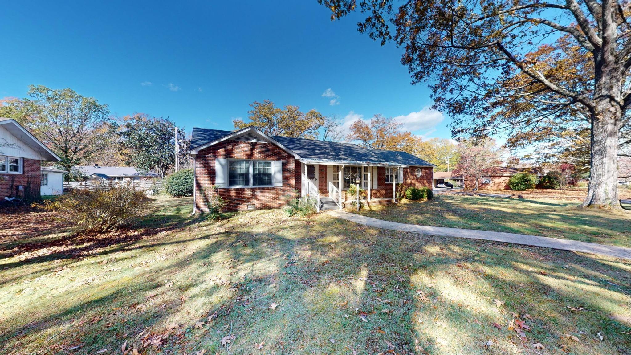 400 Edgewood Dr Property Photo 39
