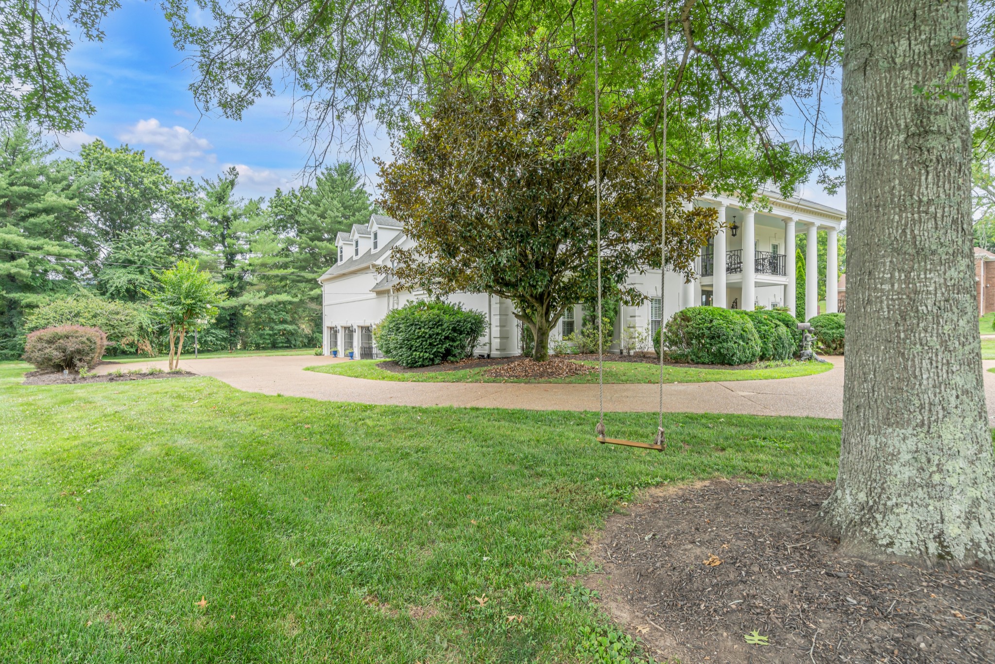 2411 Old Hickory Blvd Property Photo 6
