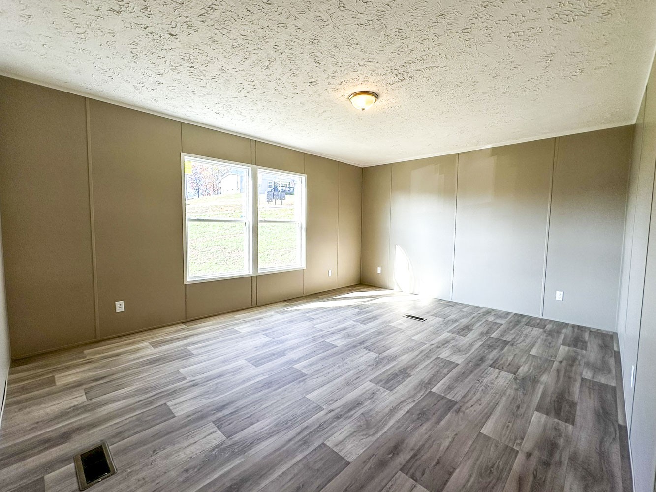 307 Bungalow Dr Property Photo 6