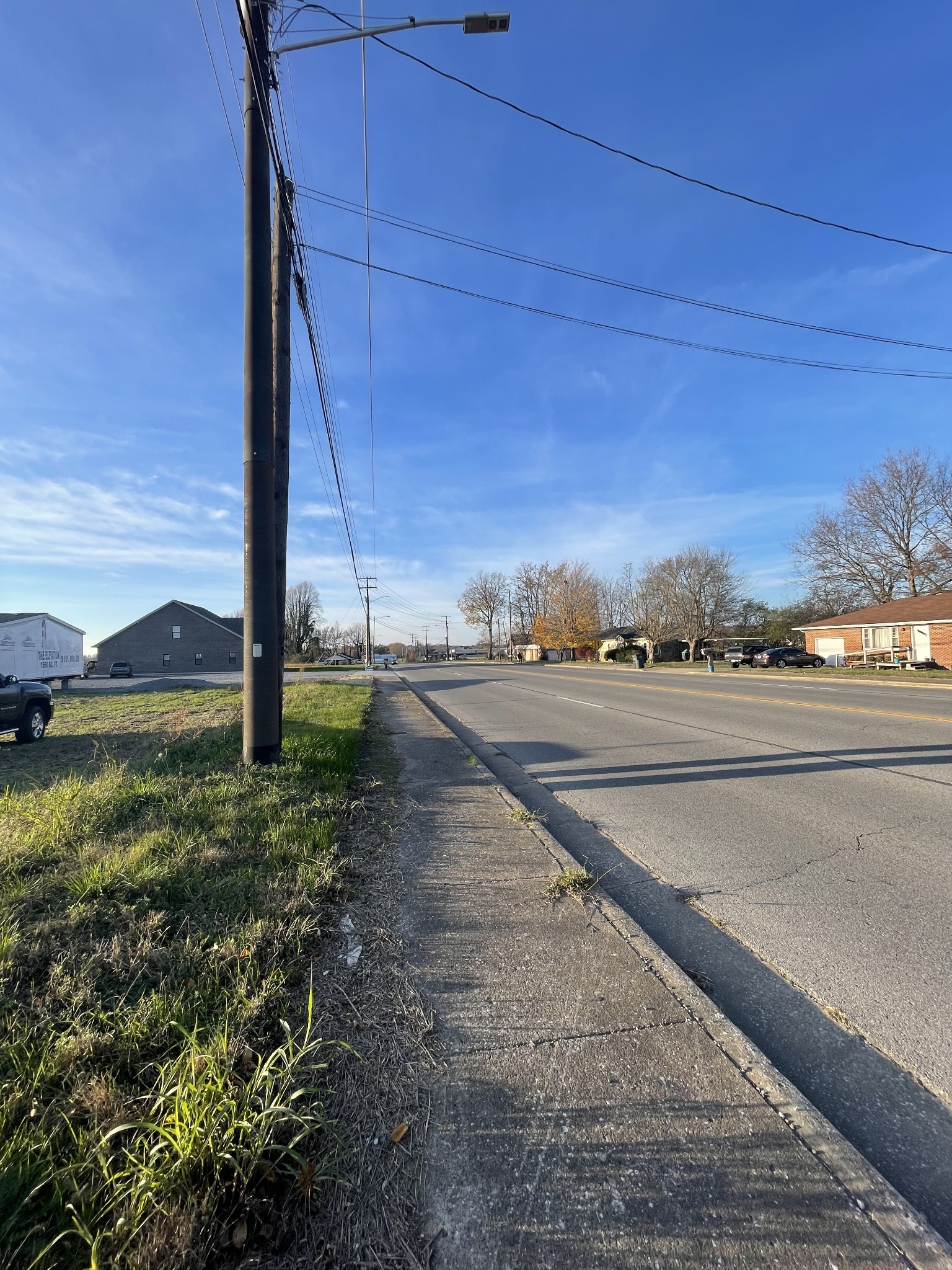 611 Hwy 52 Bypass, W Property Photo 8