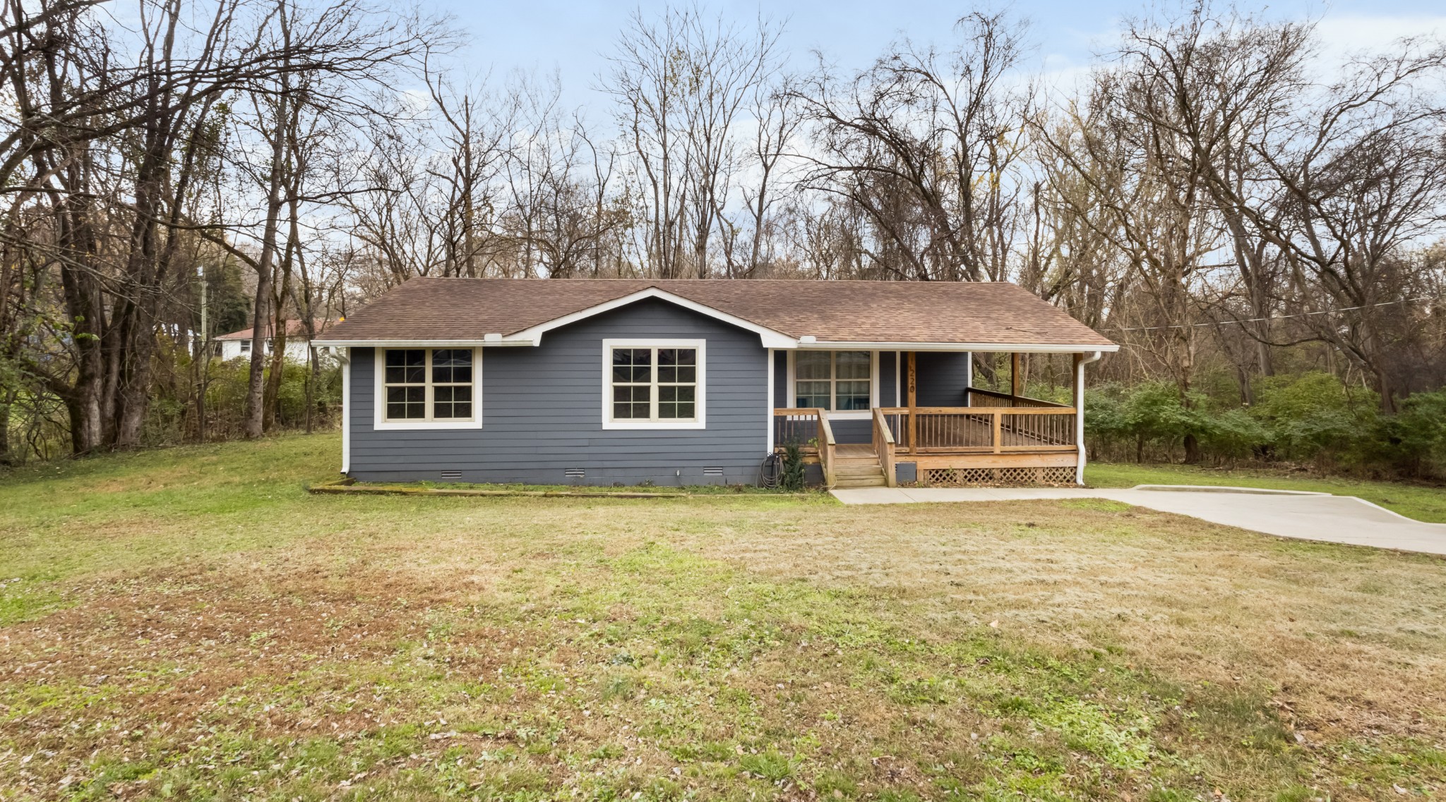 220 Locust St Property Photo 2