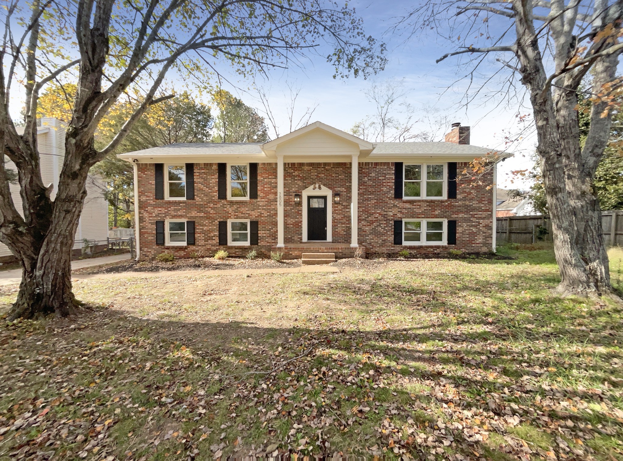 7605 Rolling River Pkwy Property Photo 1