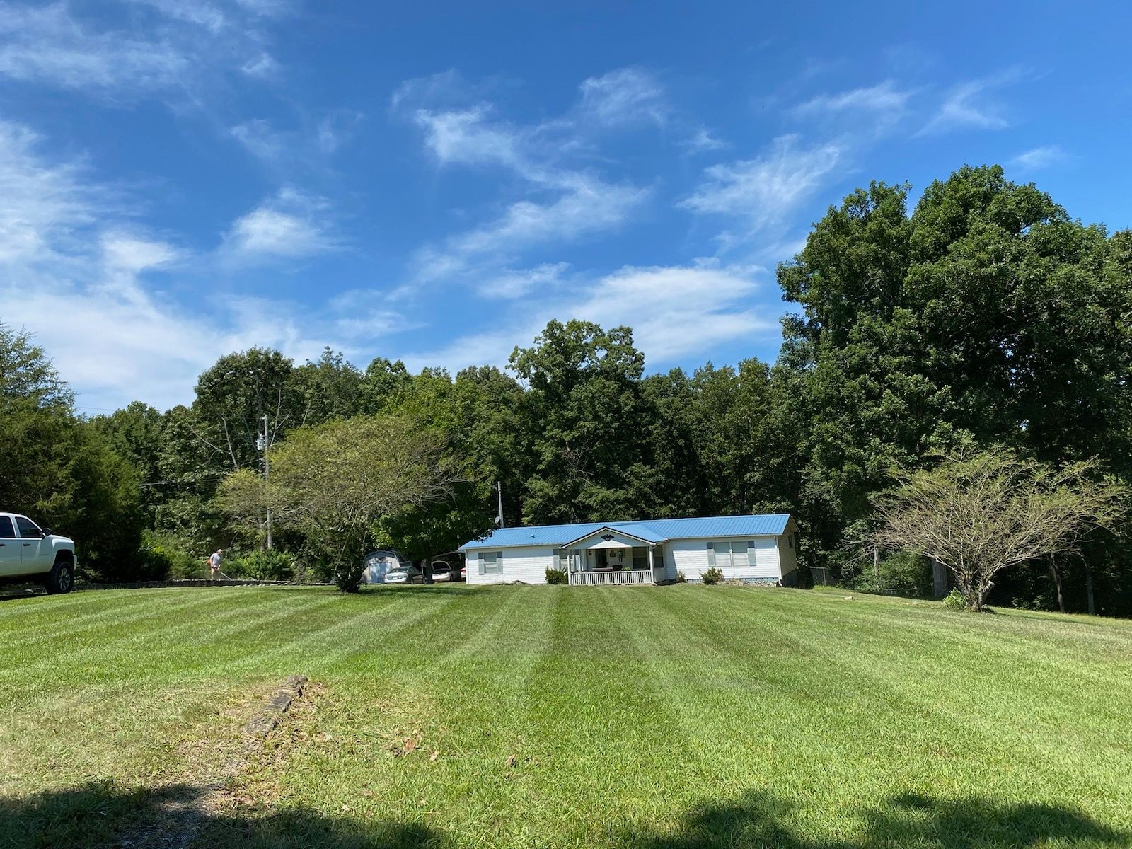 55 Clover Ln Property Photo 1