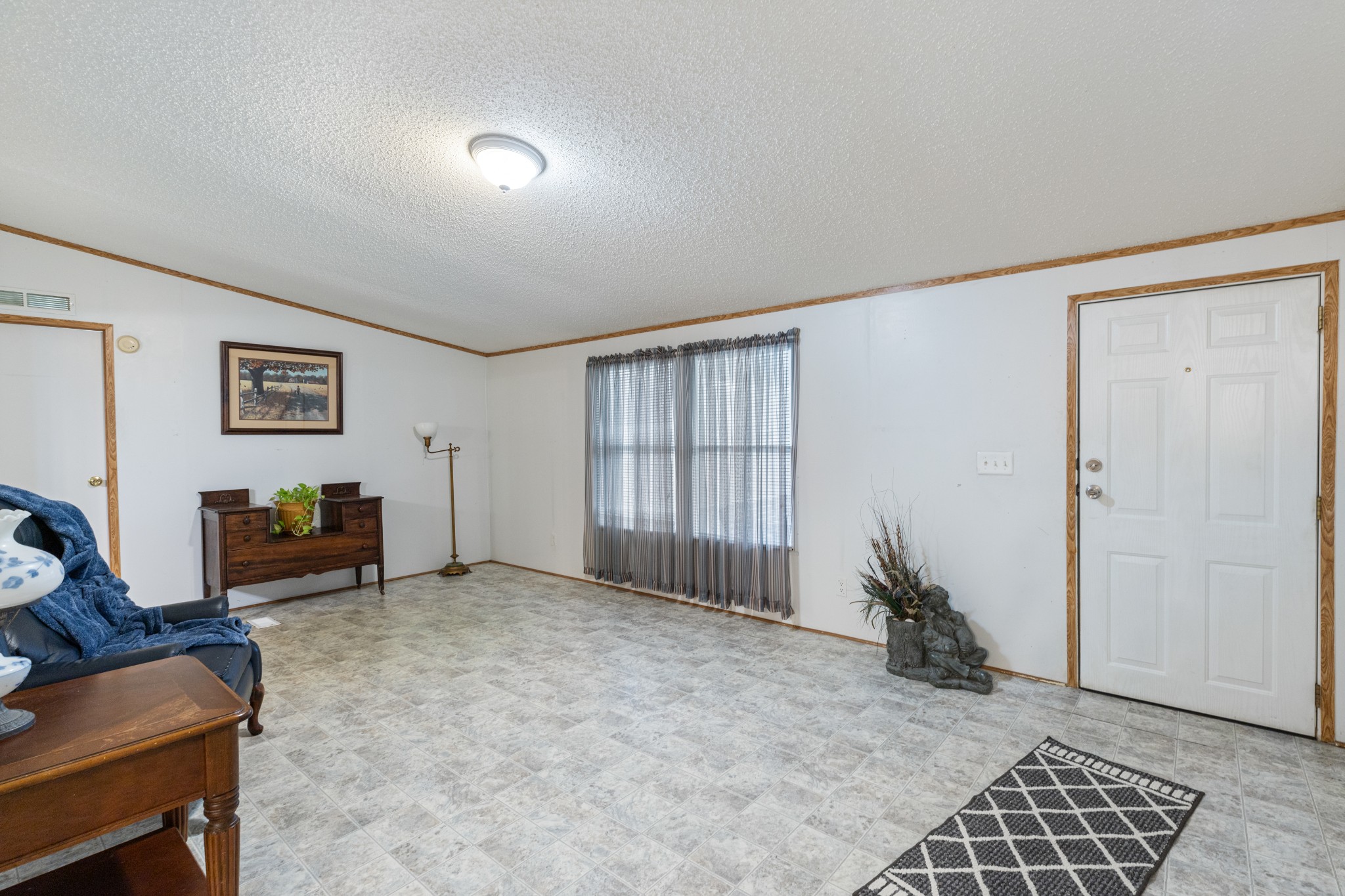 55 Clover Ln Property Photo 11