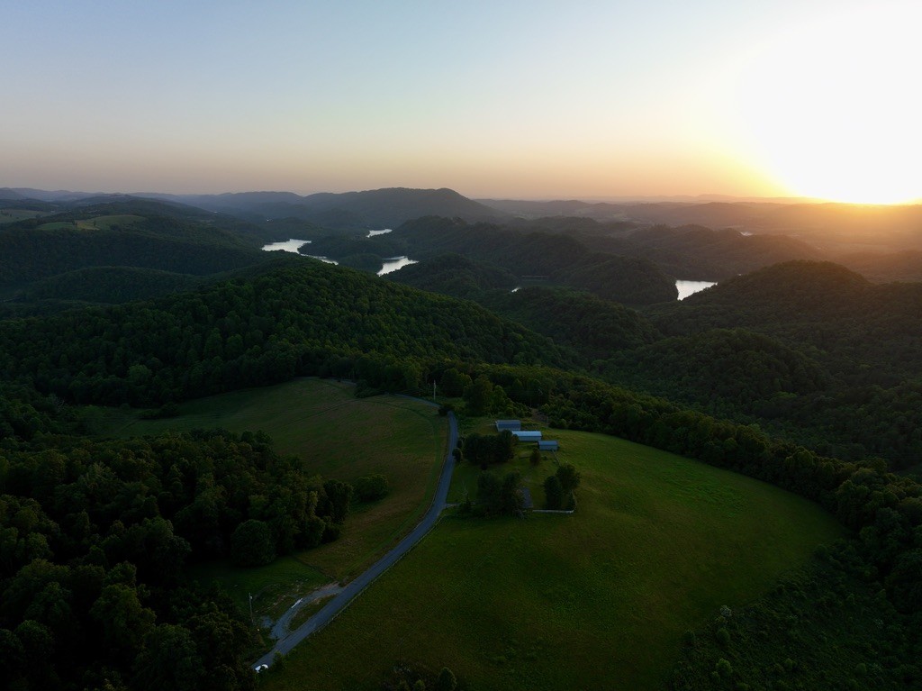 2083 Bundren Mountain Rd Property Photo 33