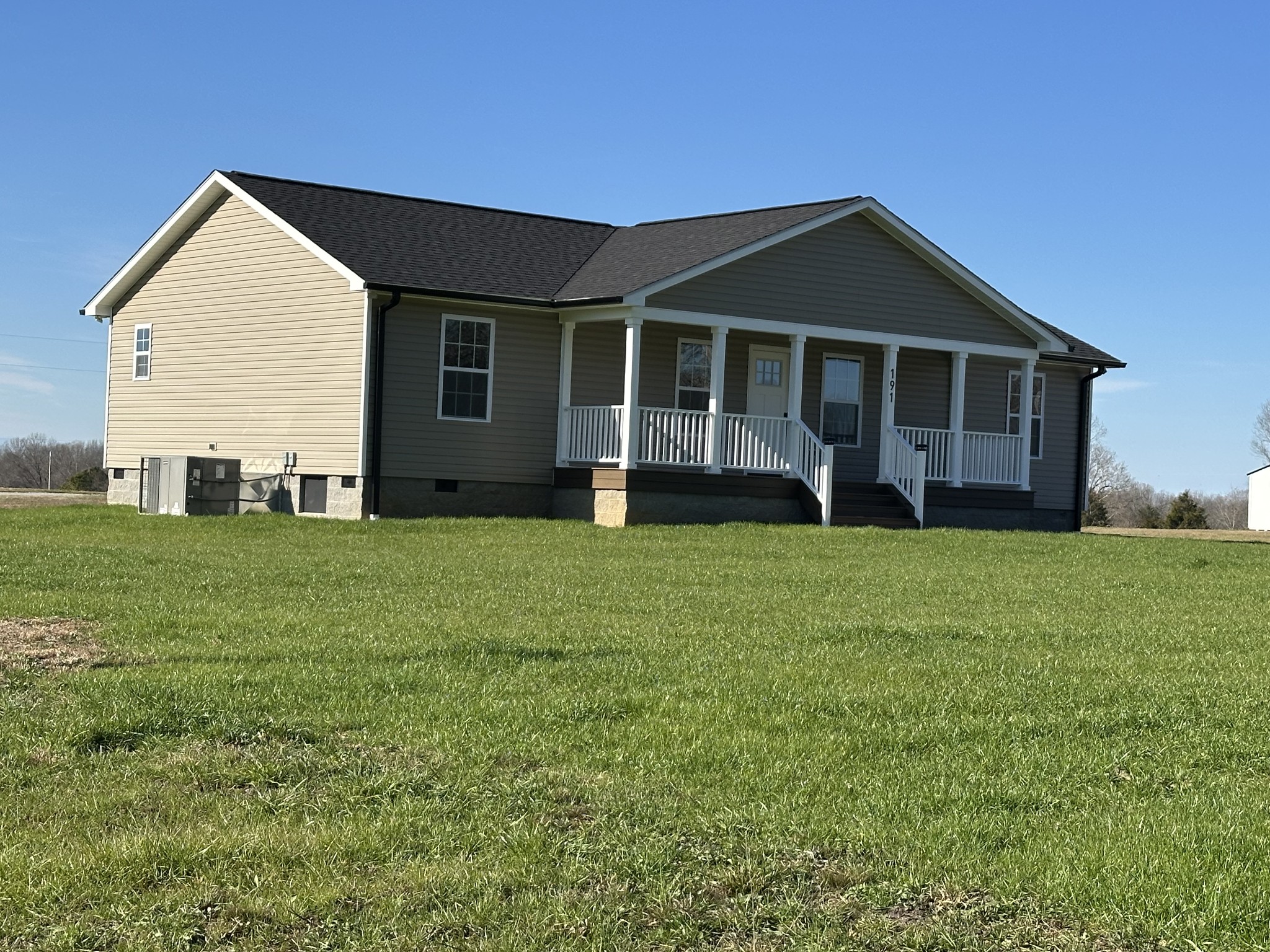 191 Rigling Rd Property Photo 2